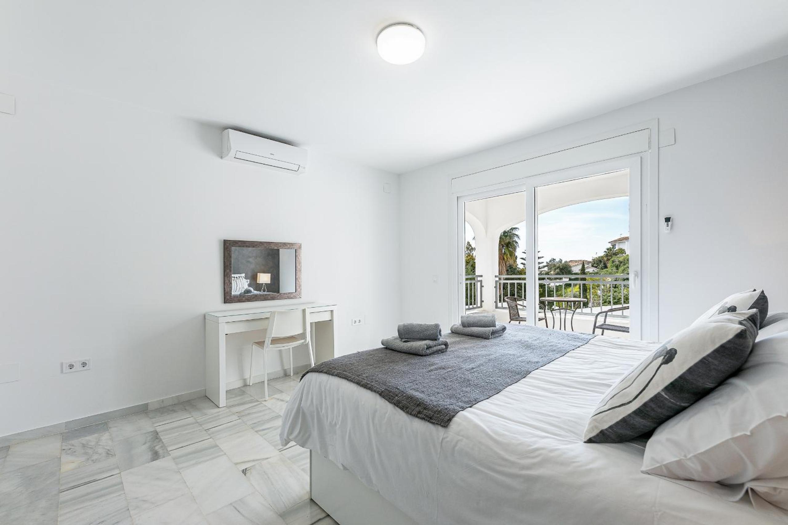 Luxury villa with Private Pool Benalmadena