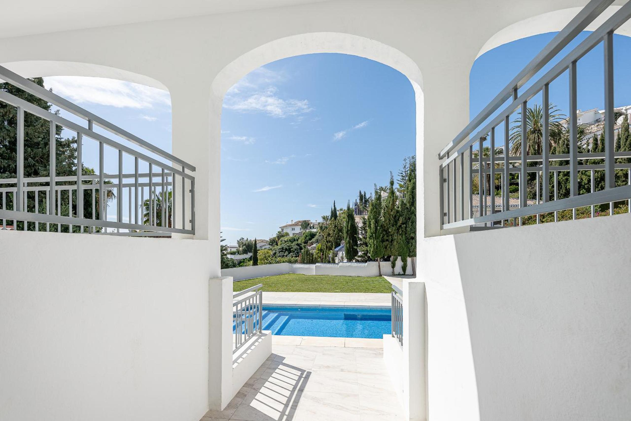 Luxury villa with Private Pool Benalmadena