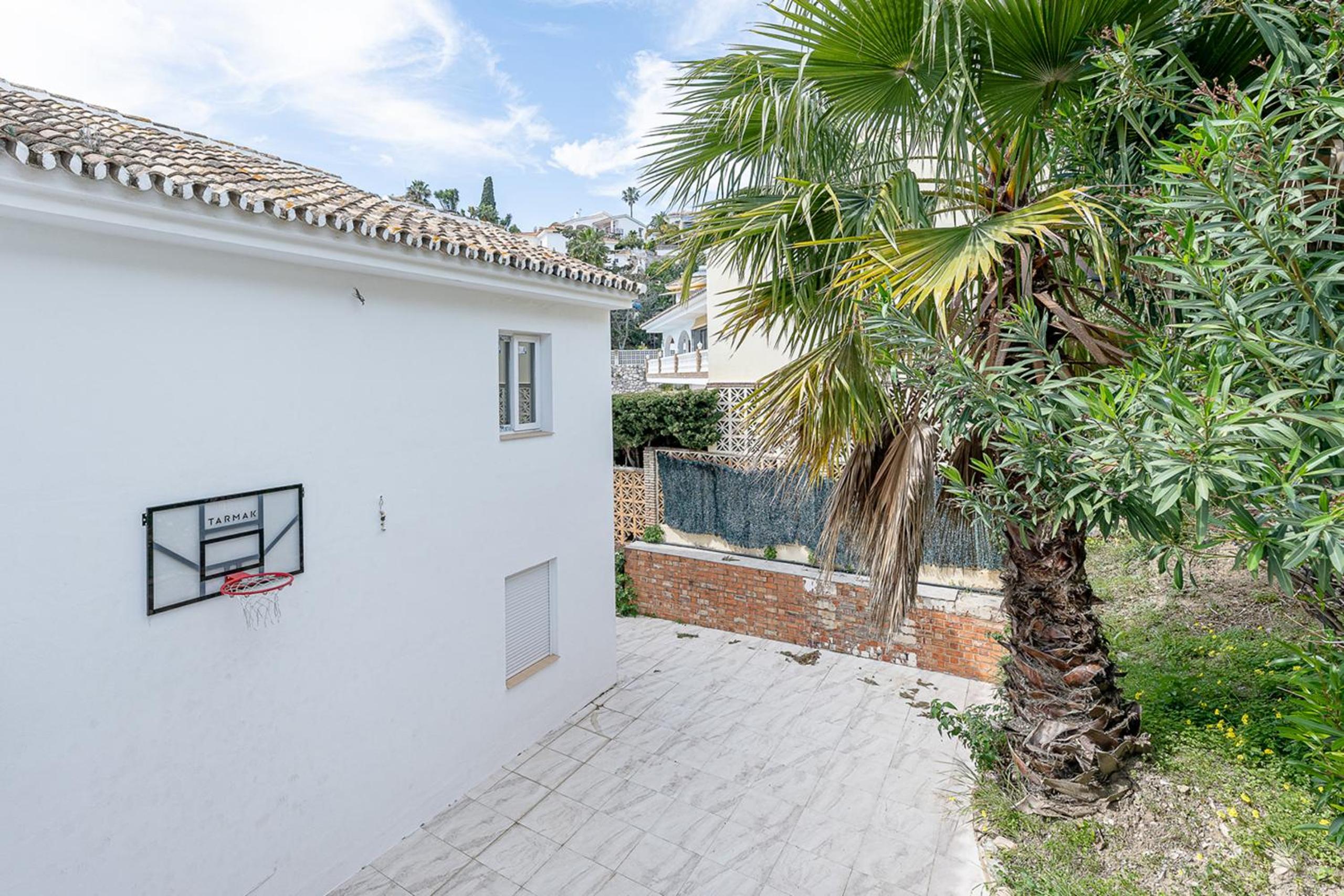 Luxury villa with Private Pool Benalmadena
