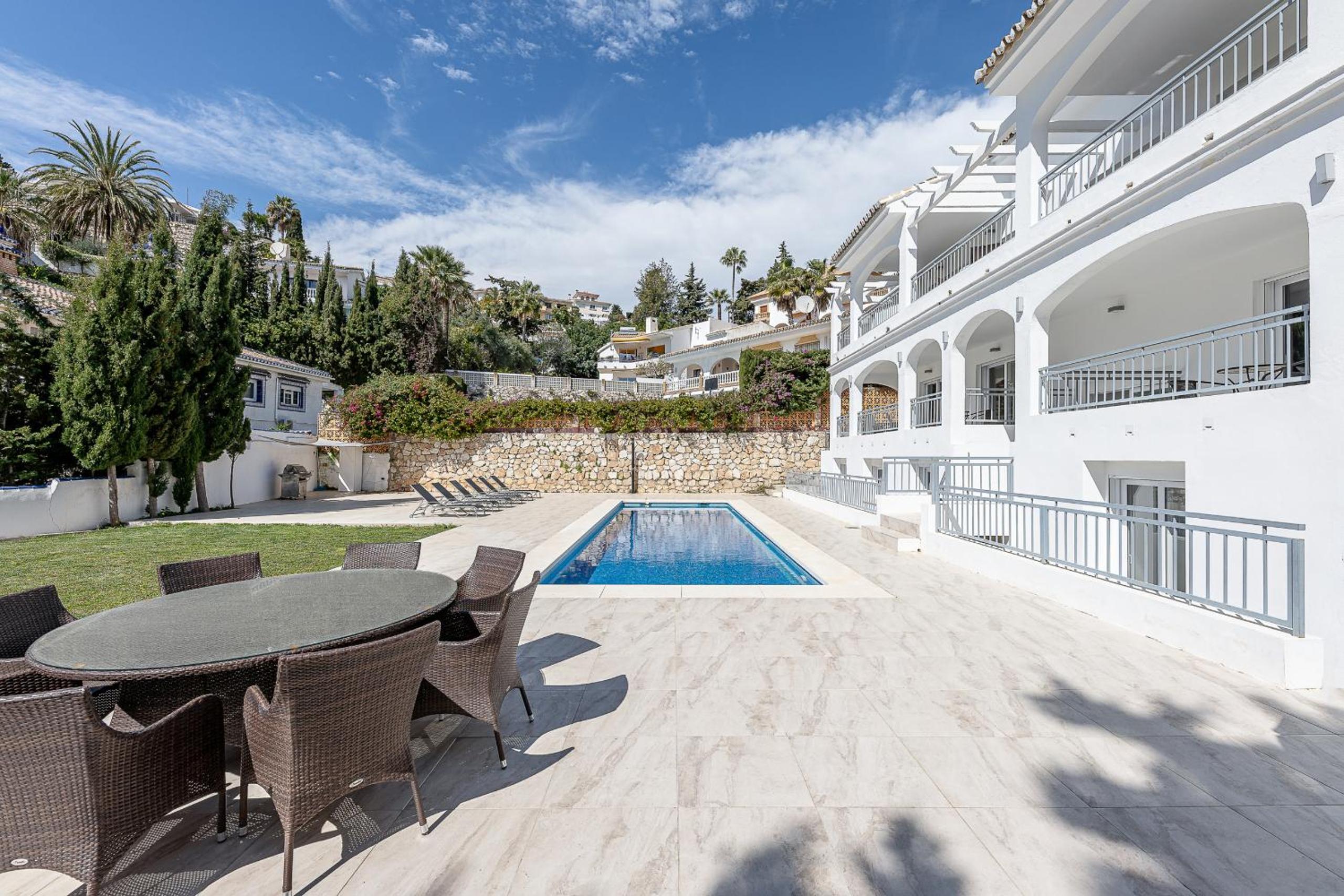 Luxury villa with Private Pool Benalmadena