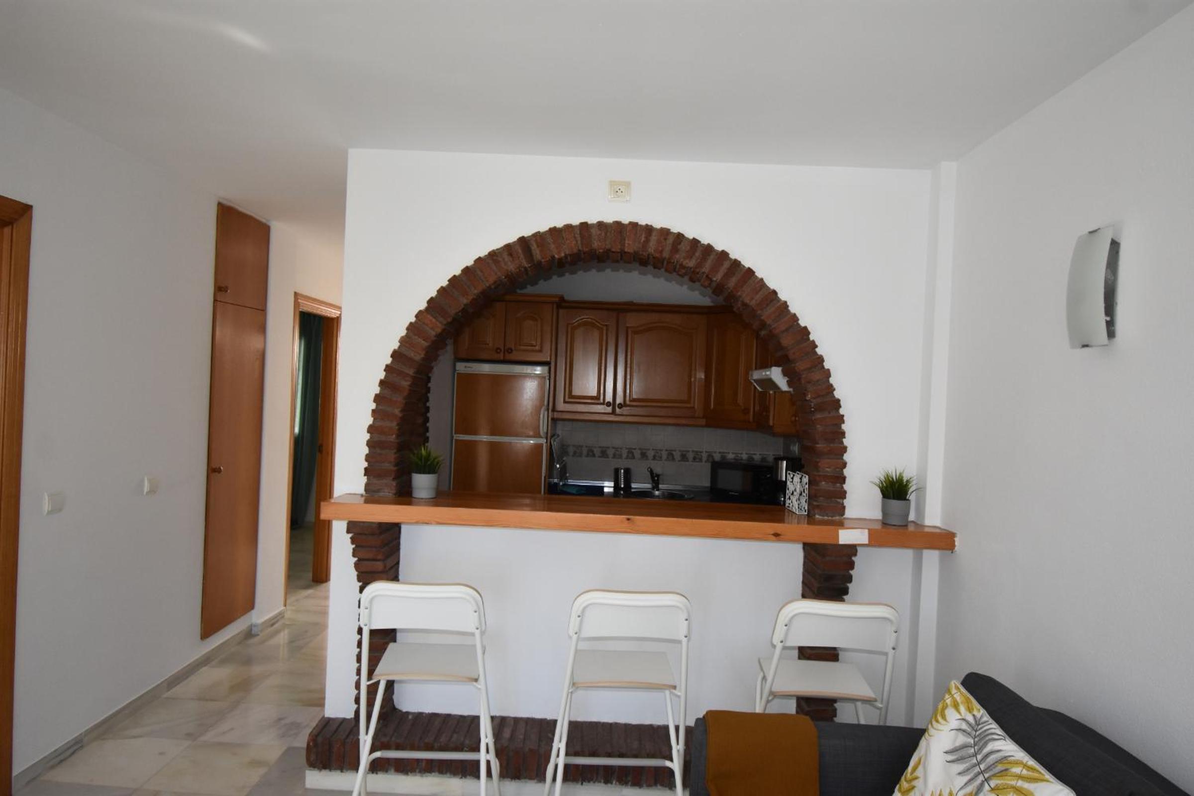 Pueblo Torrequebrada, Benalmadena 2 Bed Apt view 3