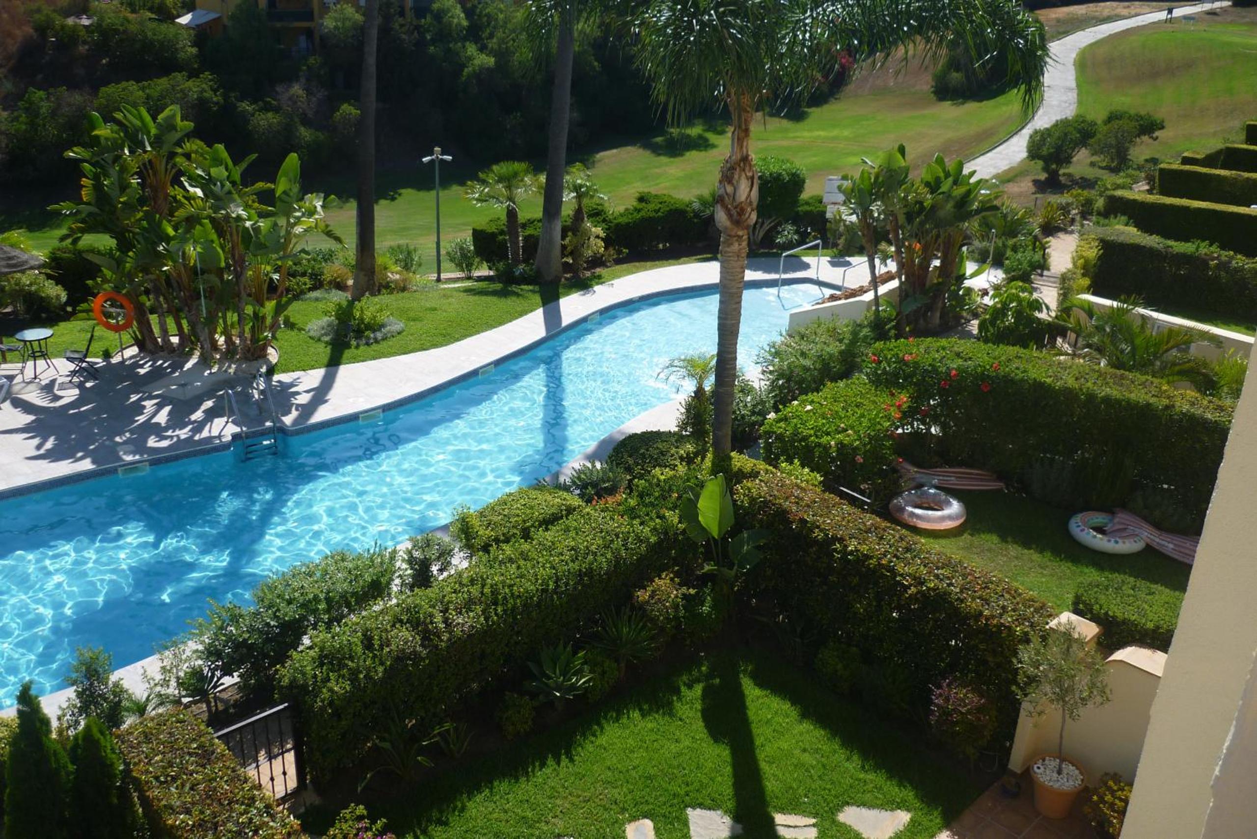 Stunning Golf View Apt, Miraflores Golf