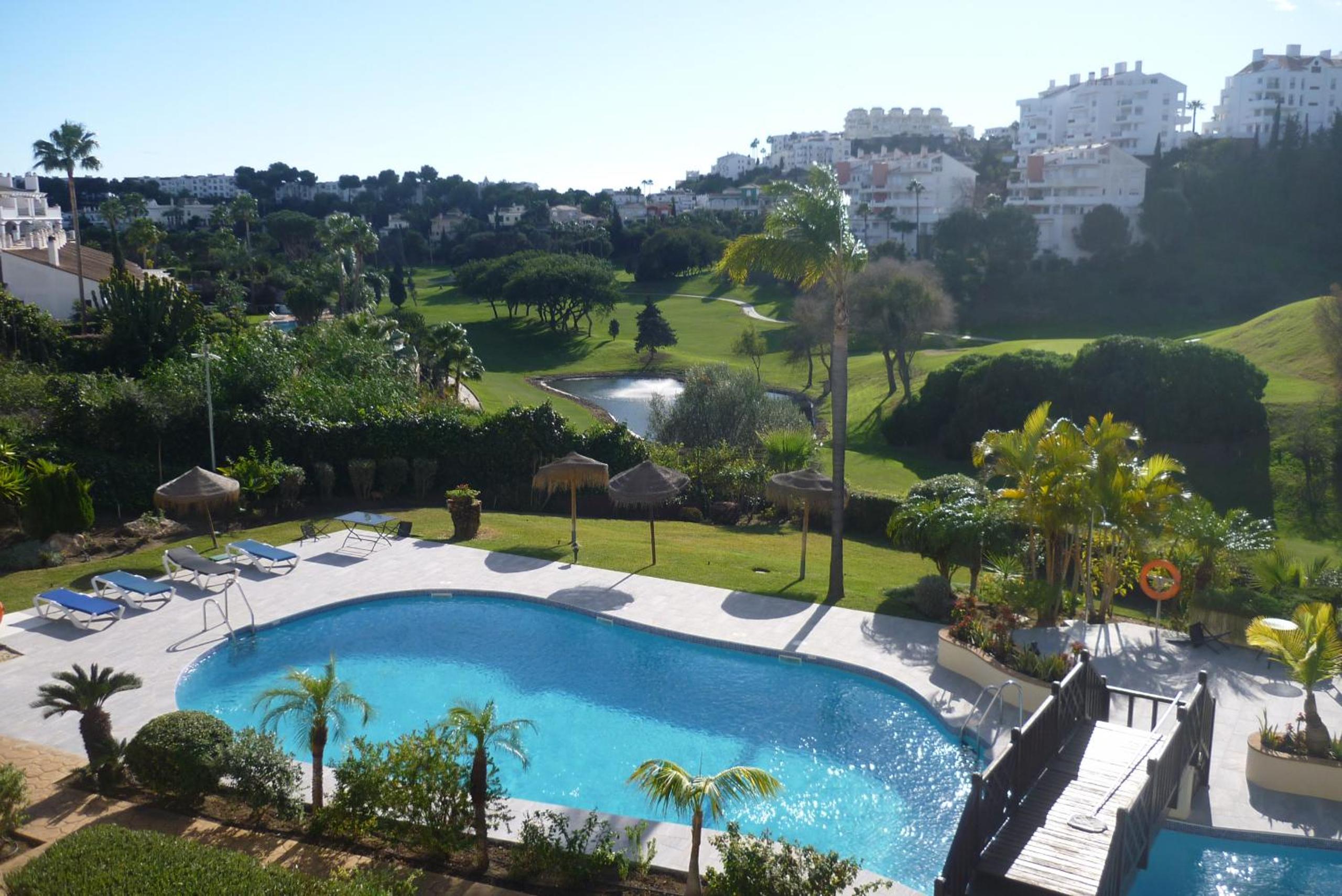 Stunning Golf View Apt, Miraflores Golf
