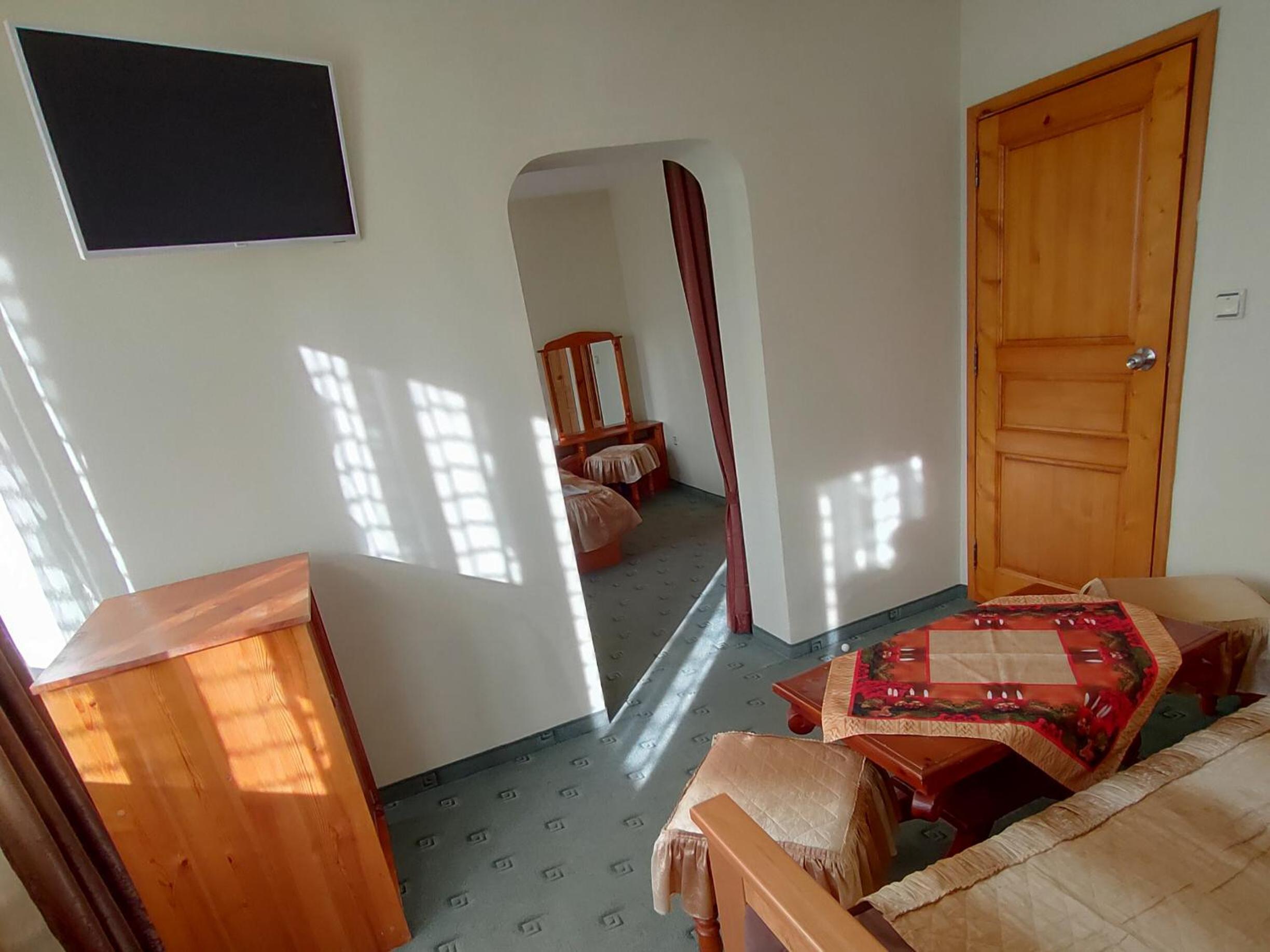 Guest Rooms Grachenovi