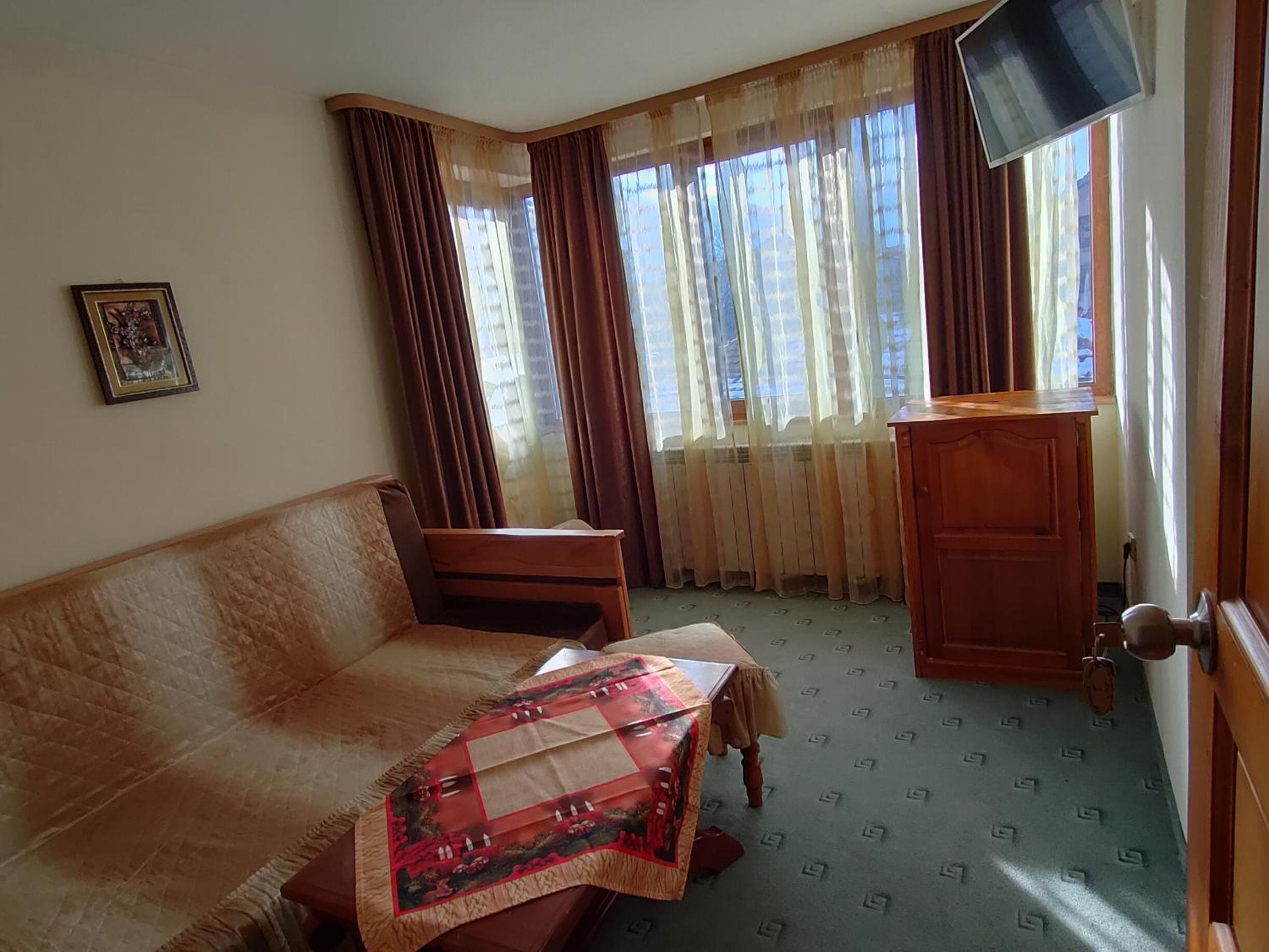 Guest Rooms Grachenovi