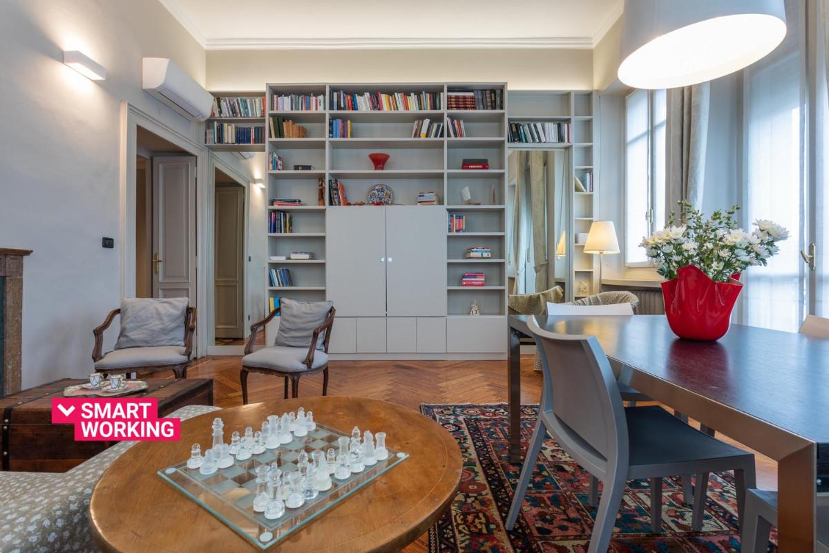 Charming Apartment near Porta Nuova by Wonderful Italy view 2