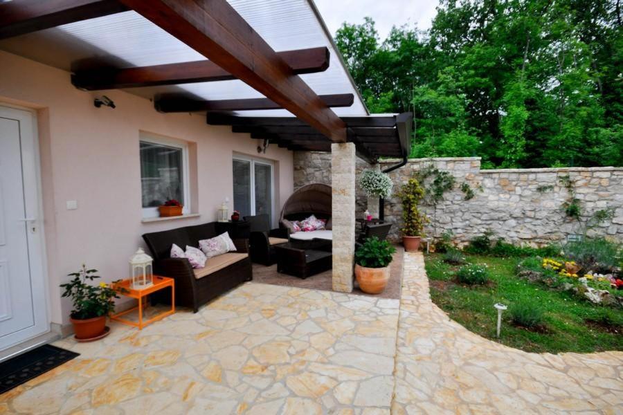 Holiday Home T view 2