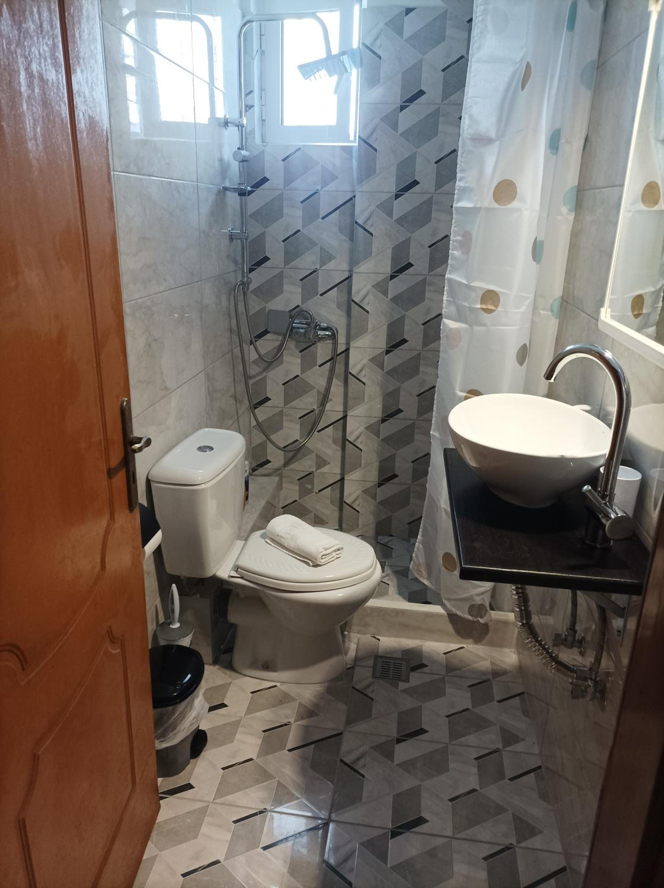 Photo 16