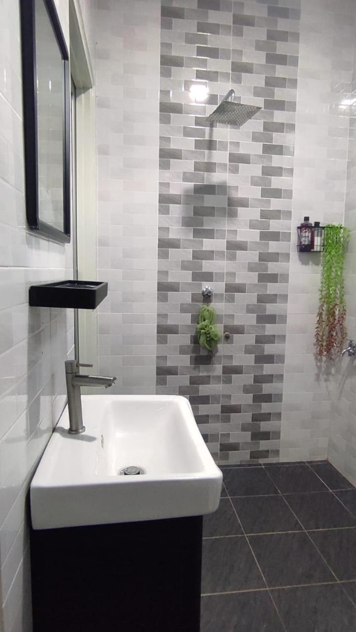 Aila Homestay Pendang
