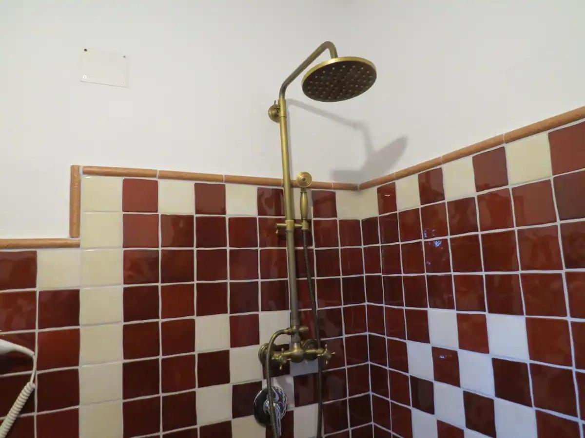 Photo 51