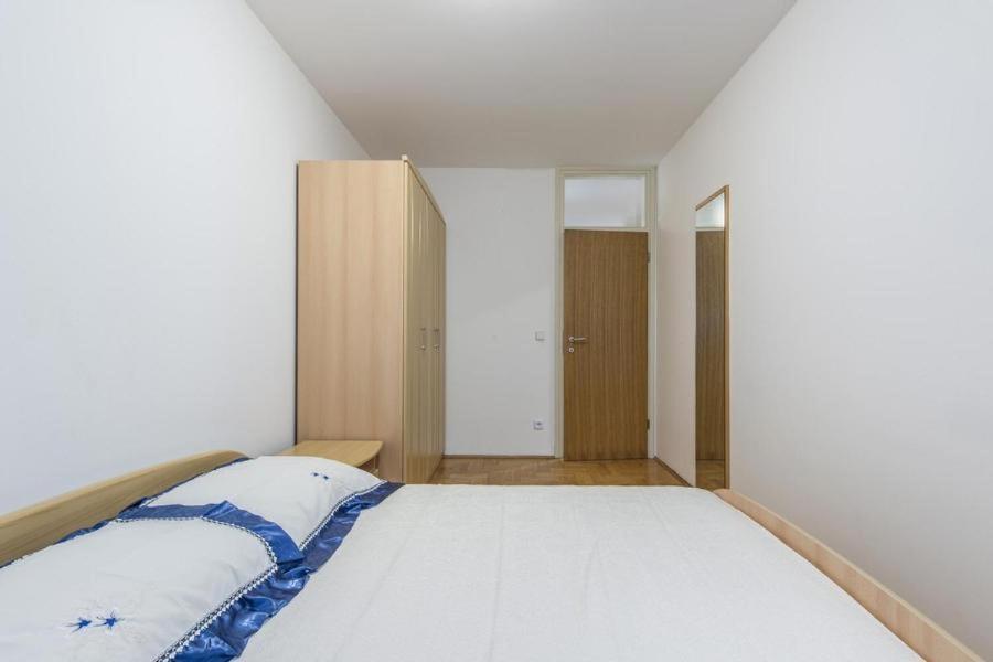 Apartment Nadia view 2