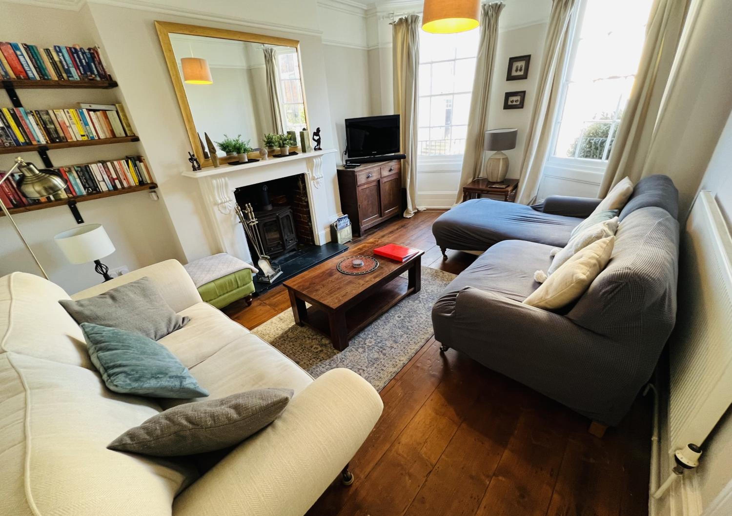3 Bedroom House, ST9, Ryde, Isle of Wight view 2