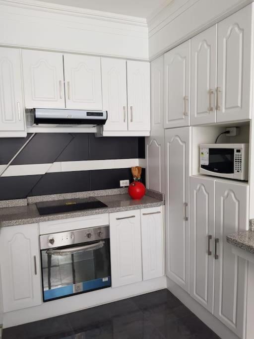 Beautiful & fully renovated flat in historic city center