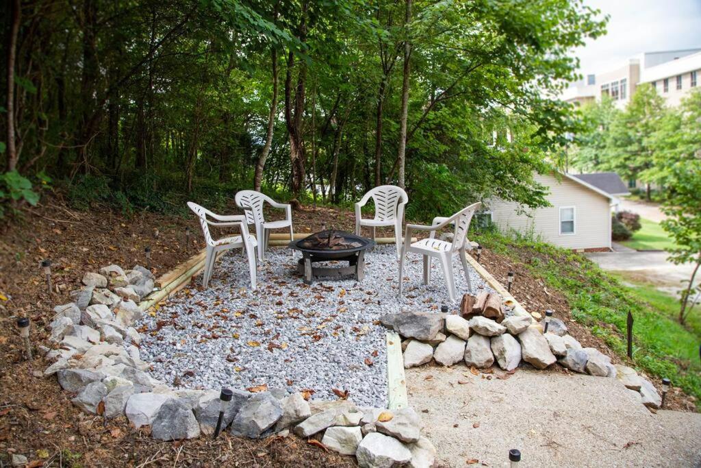 London Vacations - Hilltop Hideaway - 3BDR in Downtown London, KY - Property Image 29