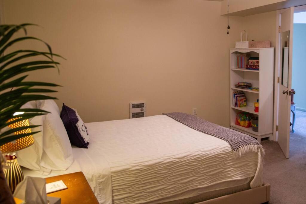 London Vacations - Hilltop Hideaway - 3BDR in Downtown London, KY - Property Image 20