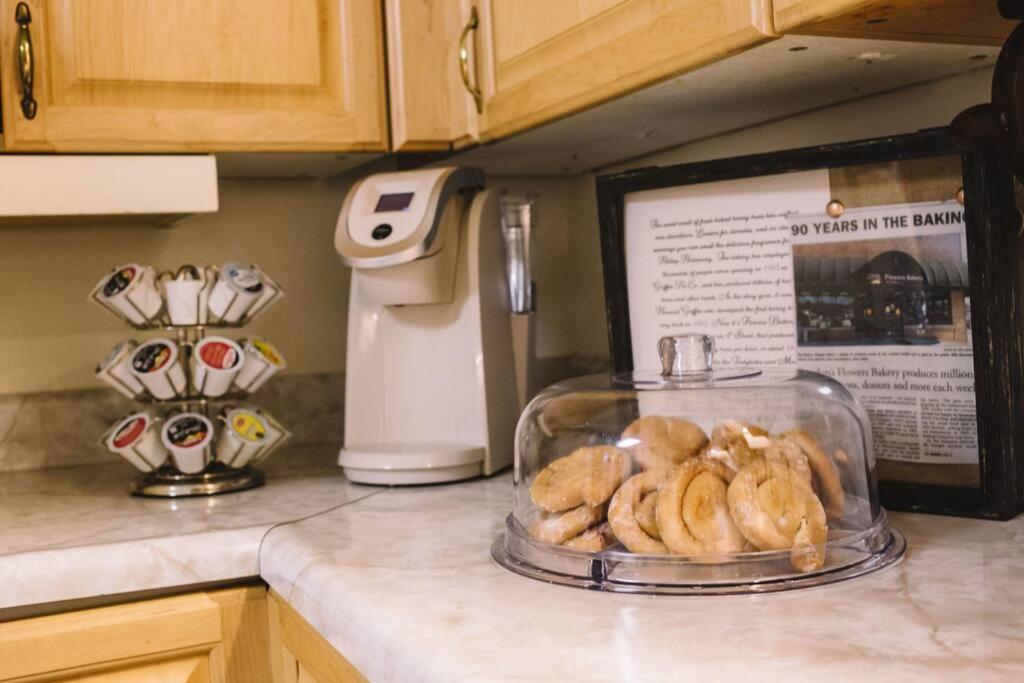 London Vacations - Hilltop Hideaway - 3BDR in Downtown London, KY - Property Image 13
