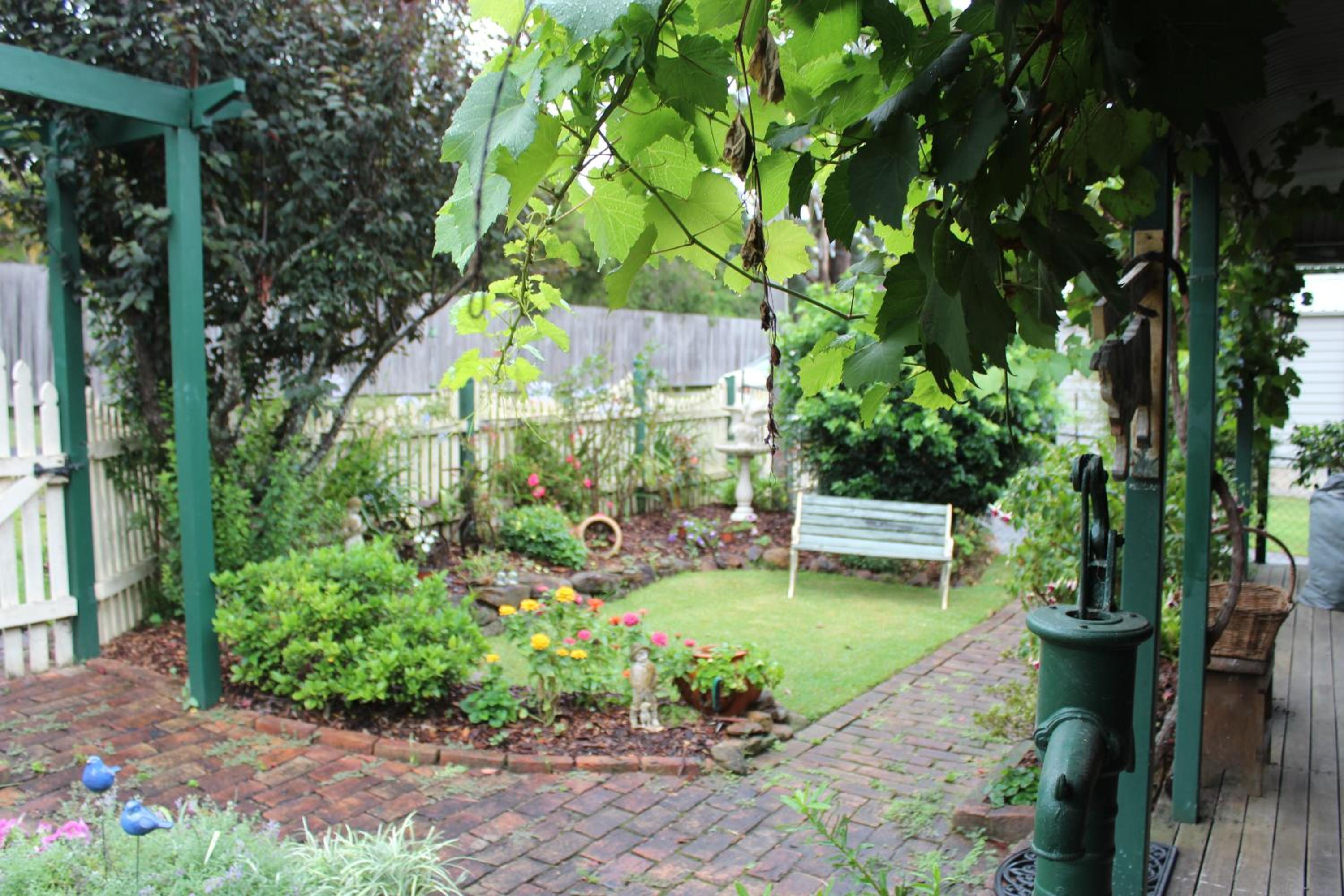 Blue Gum Cottage on Bay