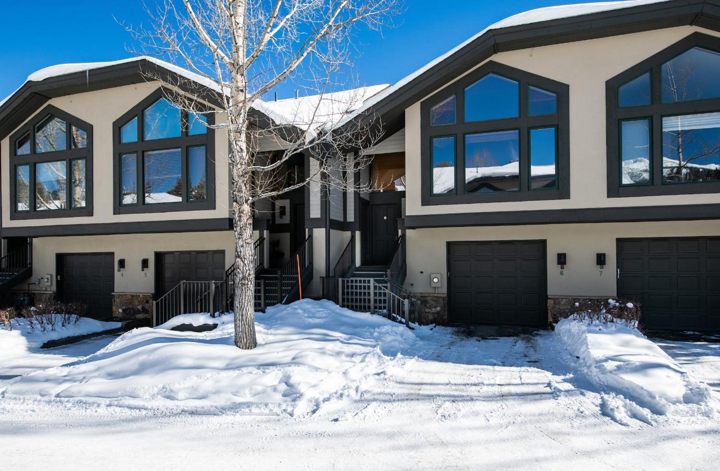 One Breckenridge Place Bear Trail Townhome: Stroll to Main St, Slopes