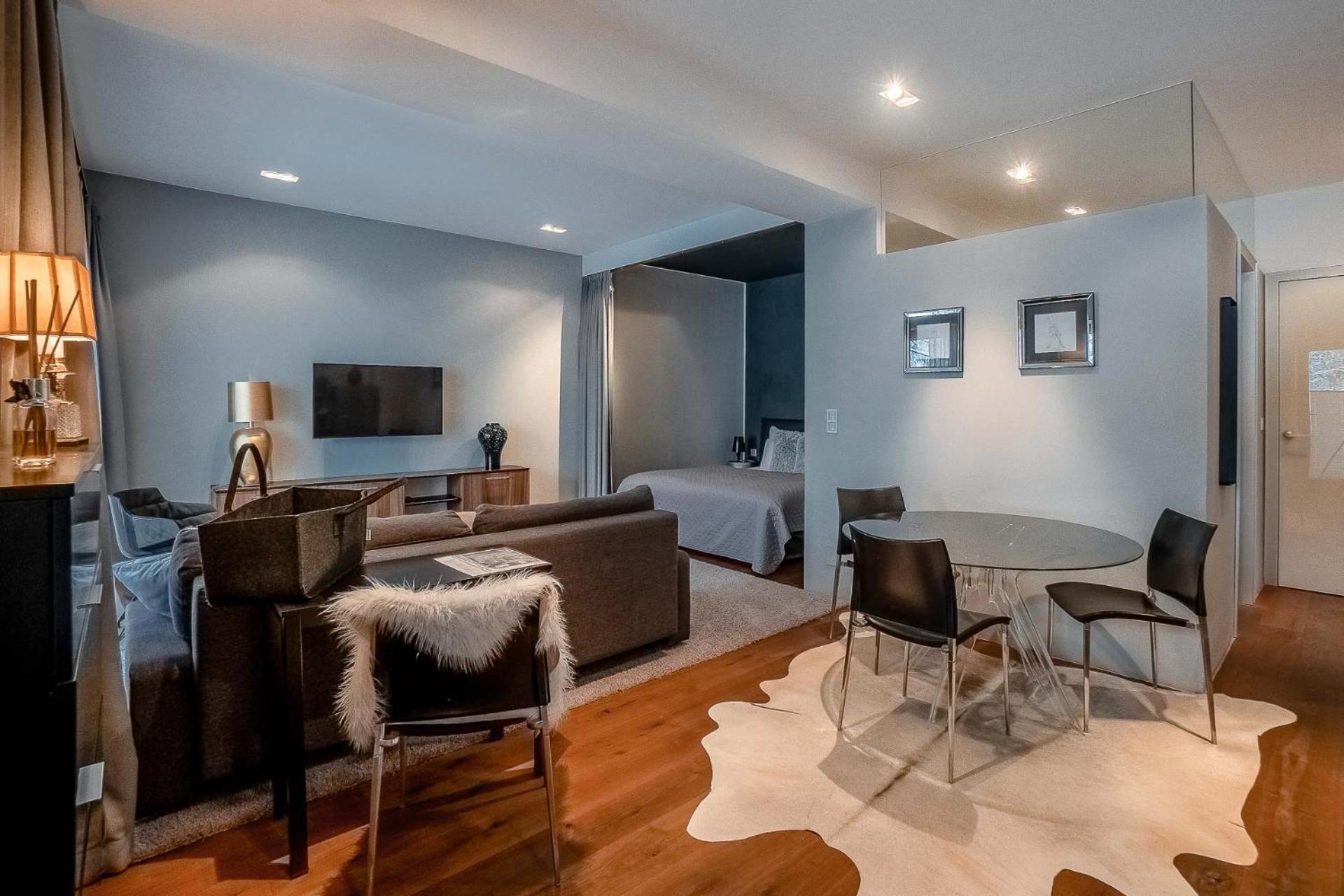 GOING TRIPLE A apartments NORTH