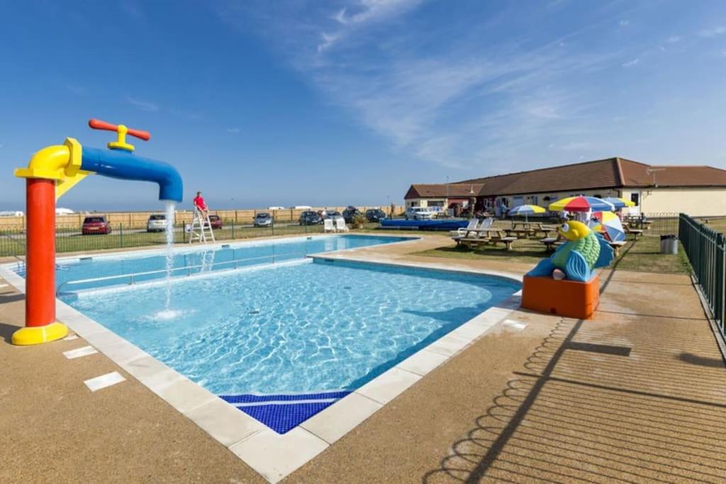 The Cockle Shell Caravan, Seaview Holiday Park, Whitstable