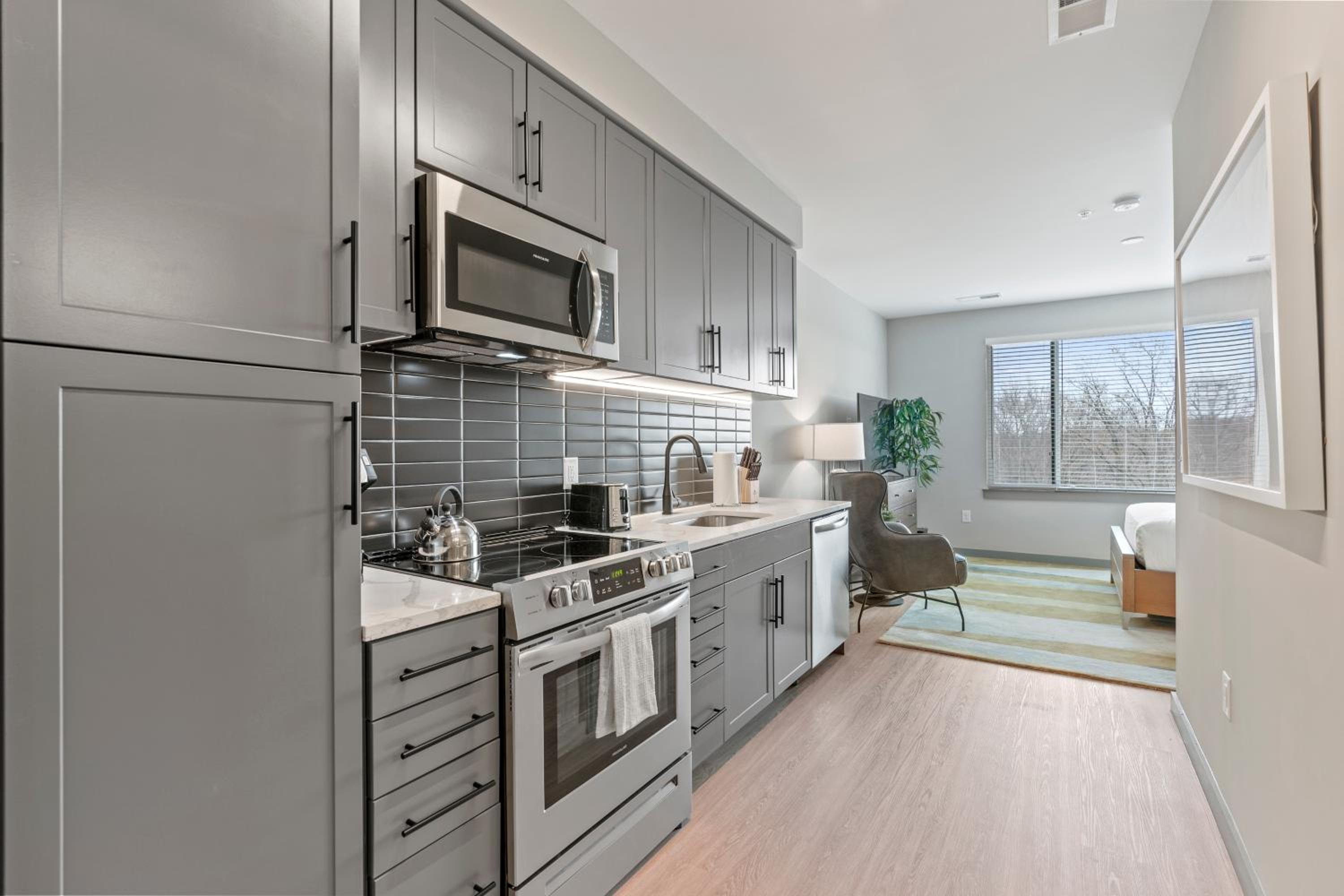 Columbia Vacations - WhyHotel by Placemakr, Columbia - Property Image 37