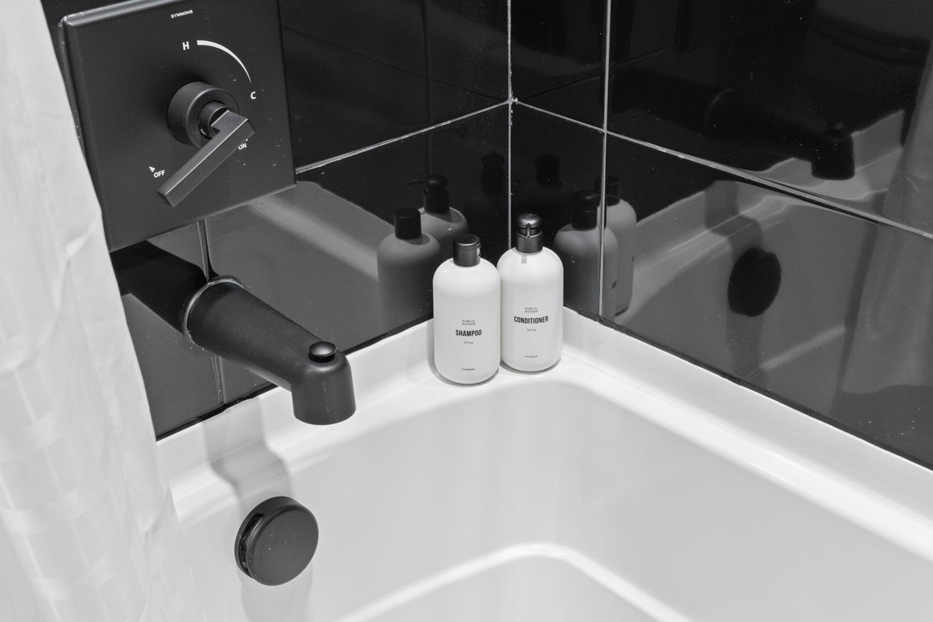 Columbia Vacations - WhyHotel by Placemakr, Columbia - Property Image 29