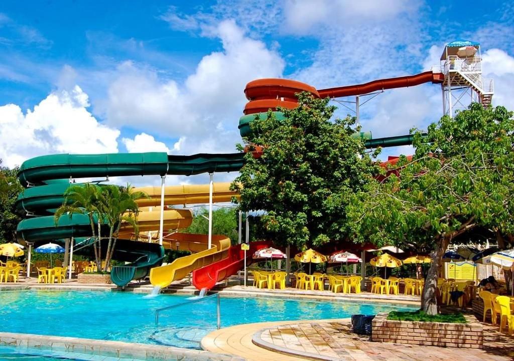 Piazza diRoma com Parque Aquático Incluso - VáciaTemporada