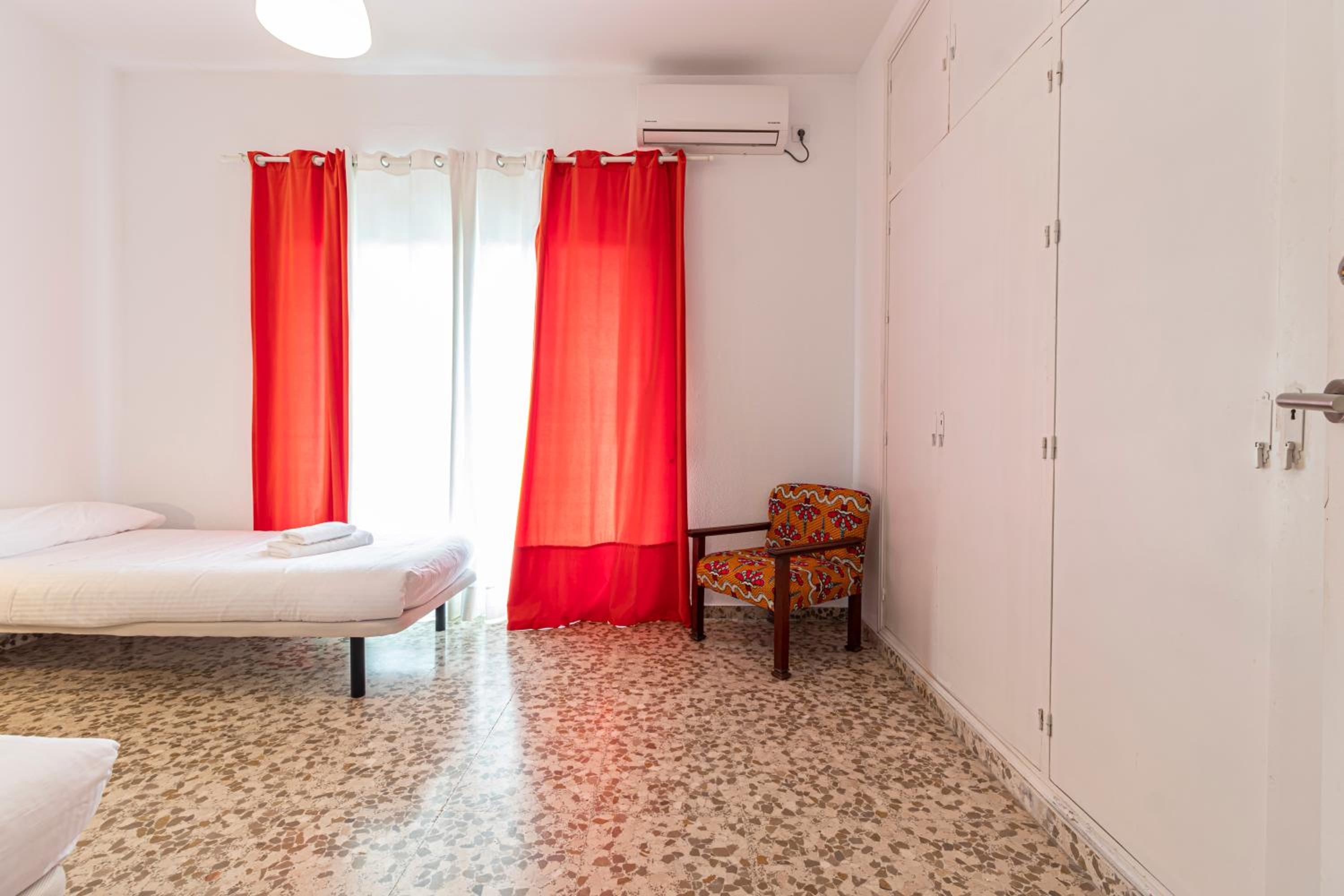 Allo Apartments Plaza Arenal Centro 2 Habitaciones