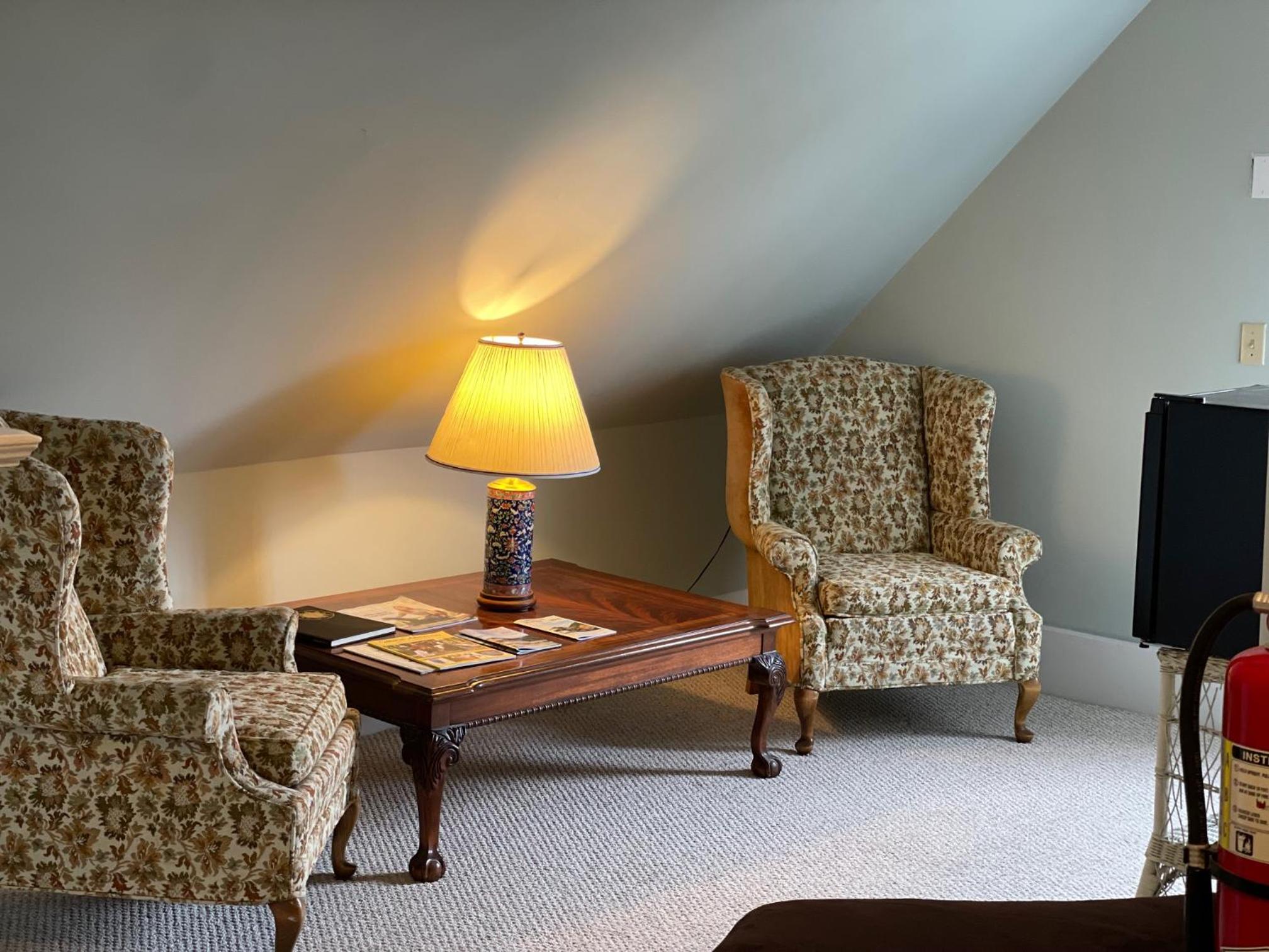 Central House Inn
