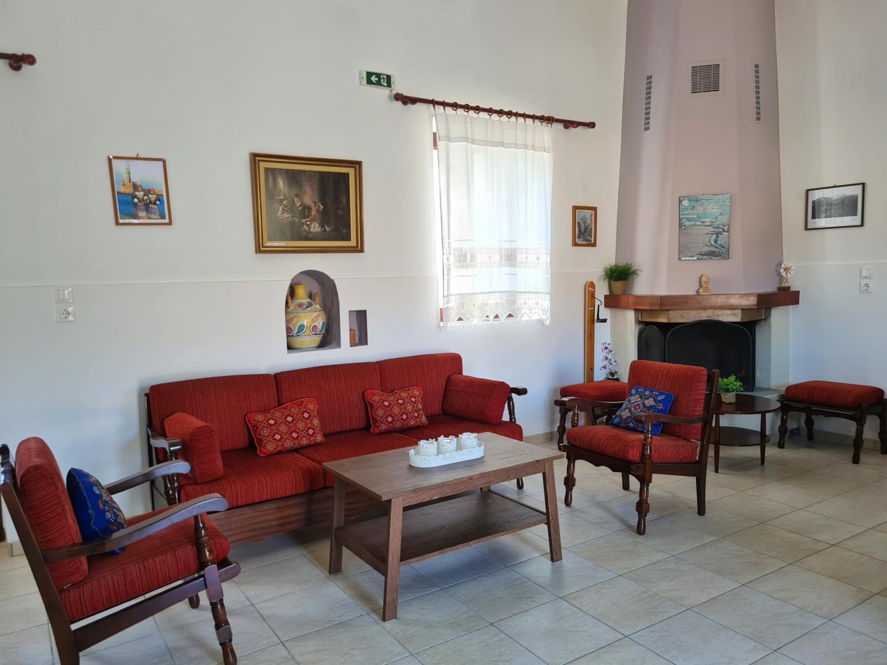 Enastron vacation house photo 5