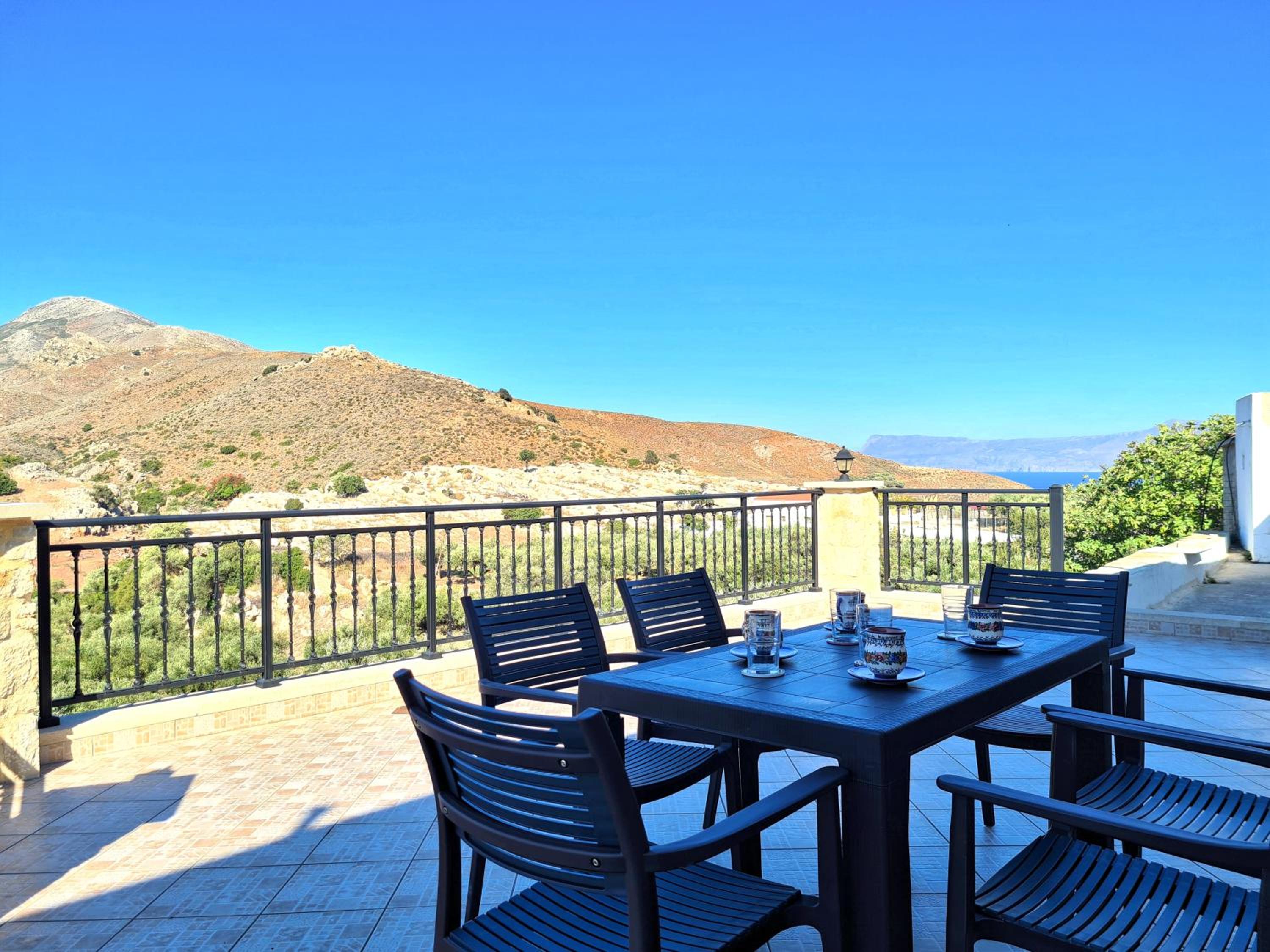 Enastron vacation house photo 2