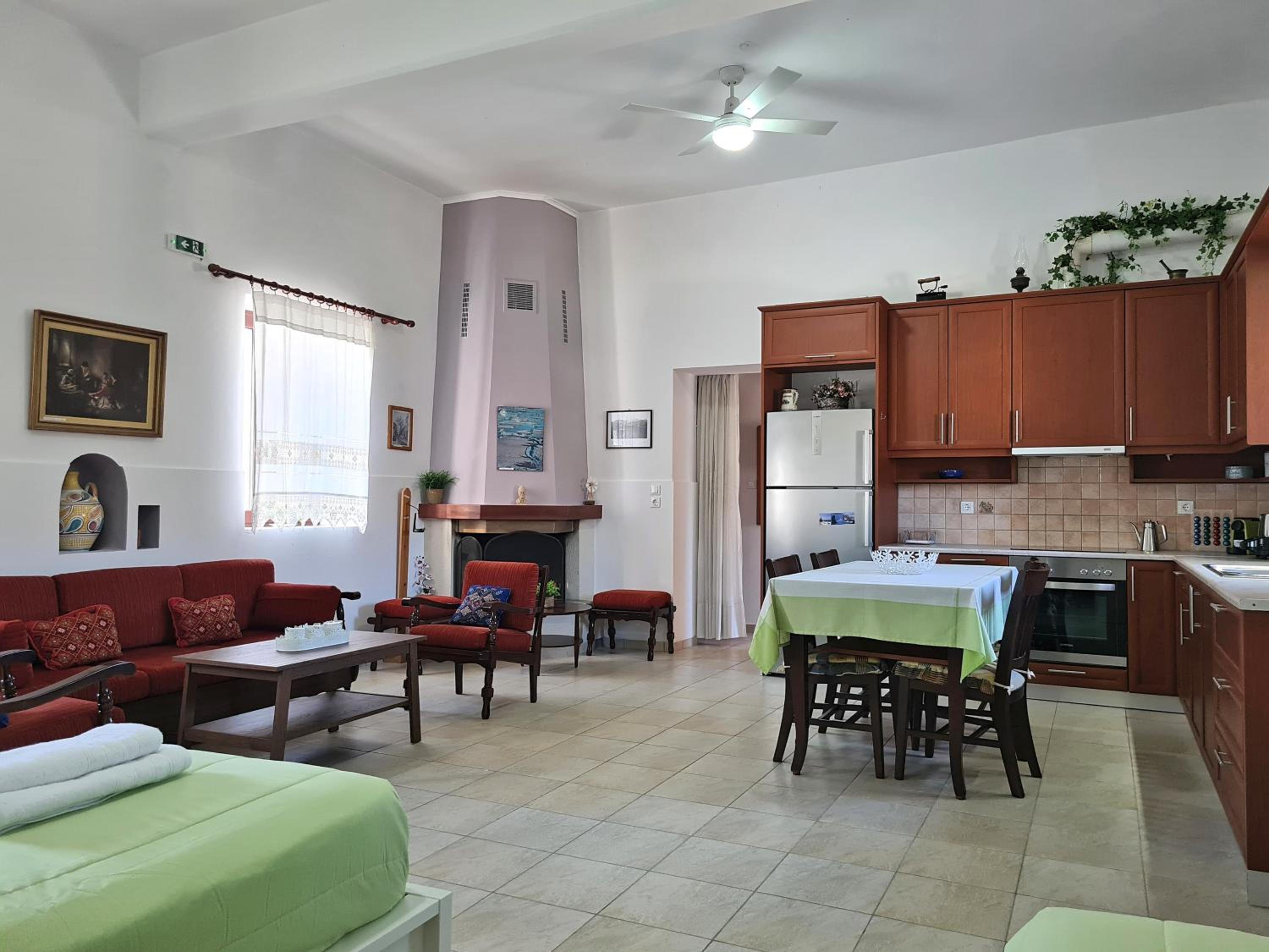 Enastron vacation house photo 3