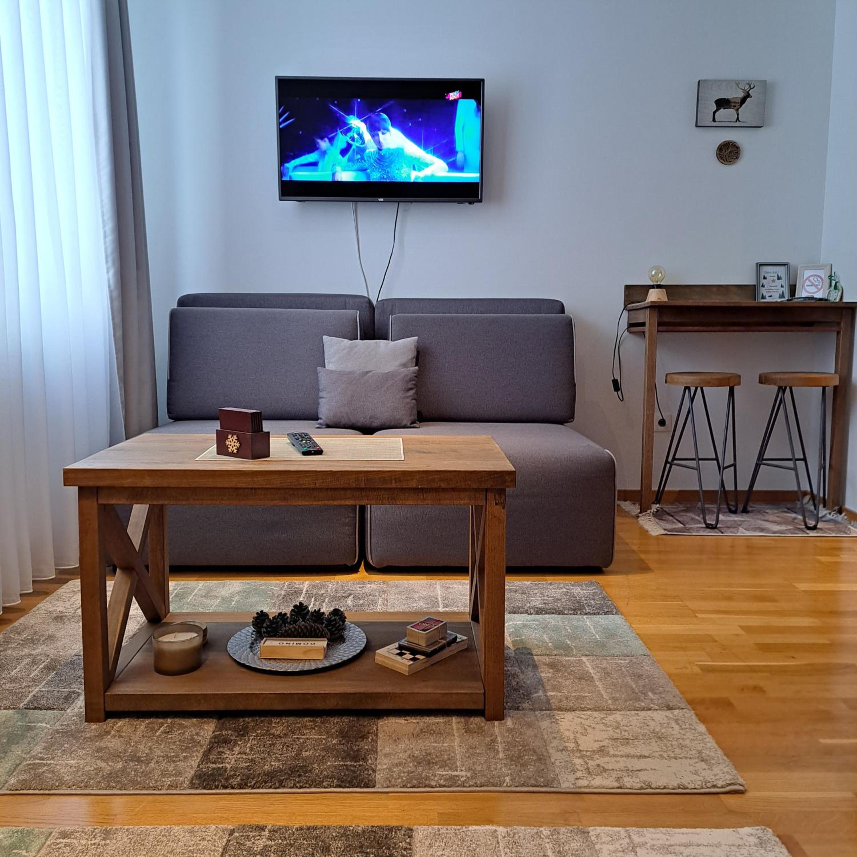 Falling Star Apartman Brzece view 3