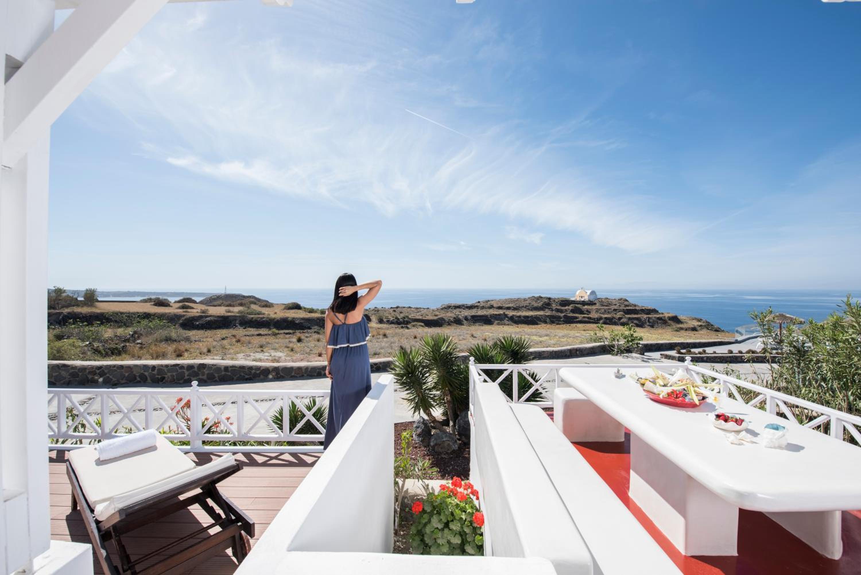 Oia Sunset Villas