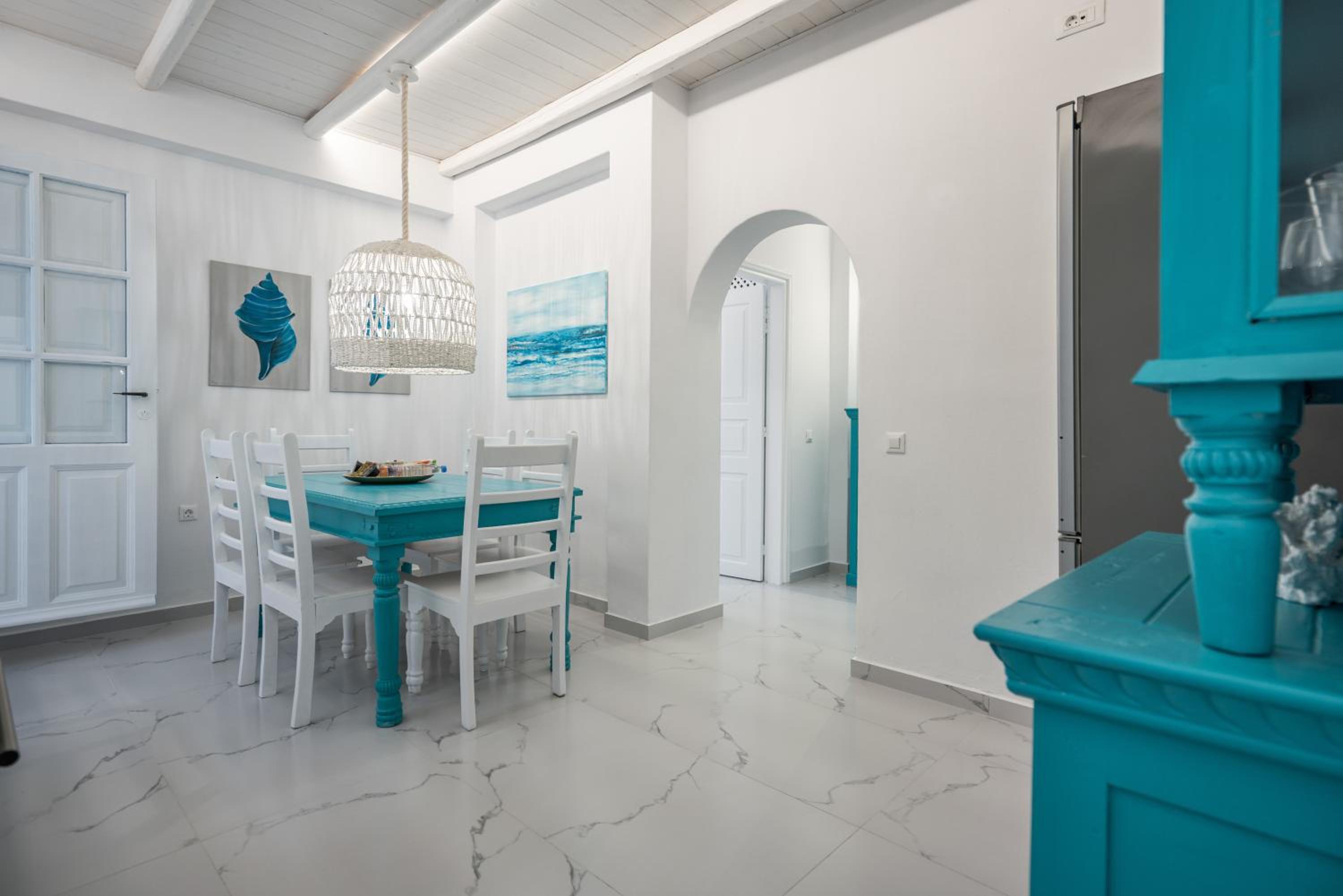 Oia Sunset Villas