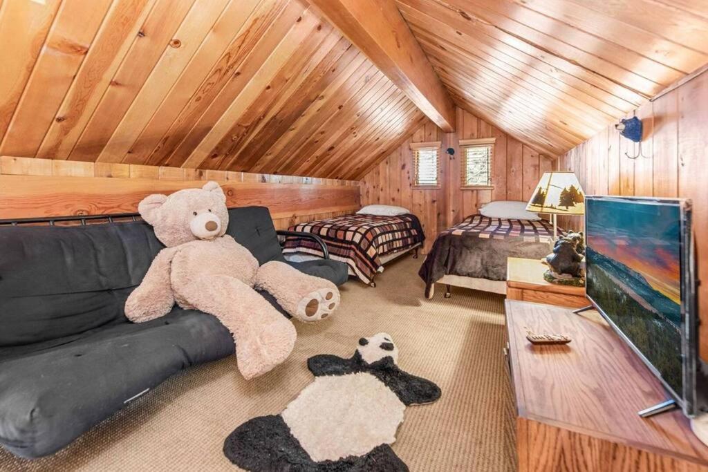 Paradise Cabin