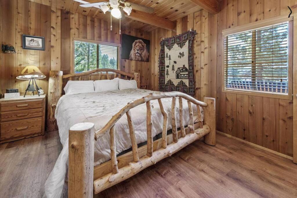 Paradise Cabin