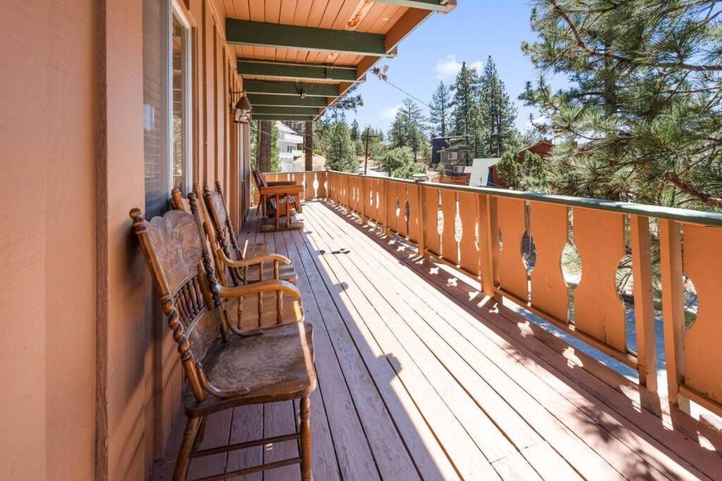 Paradise Cabin