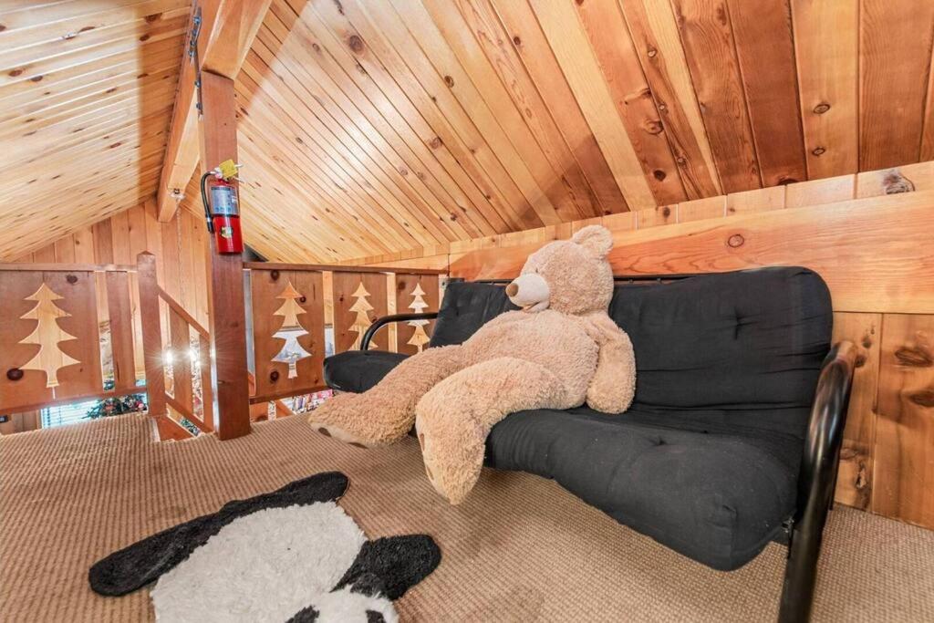 Paradise Cabin