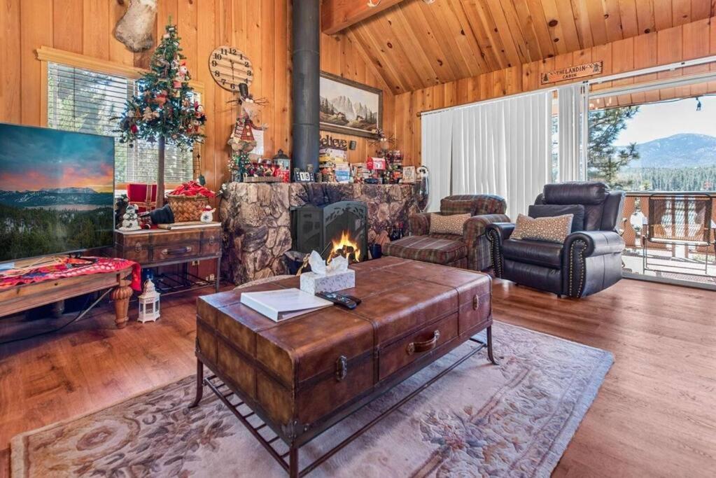 Paradise Cabin