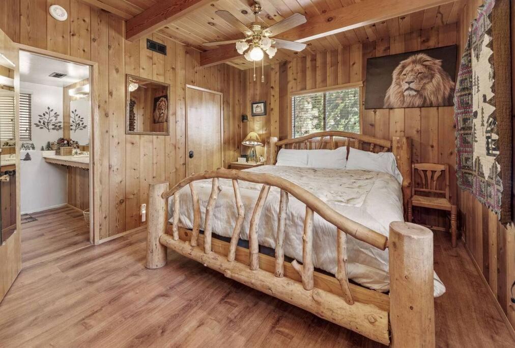 Paradise Cabin