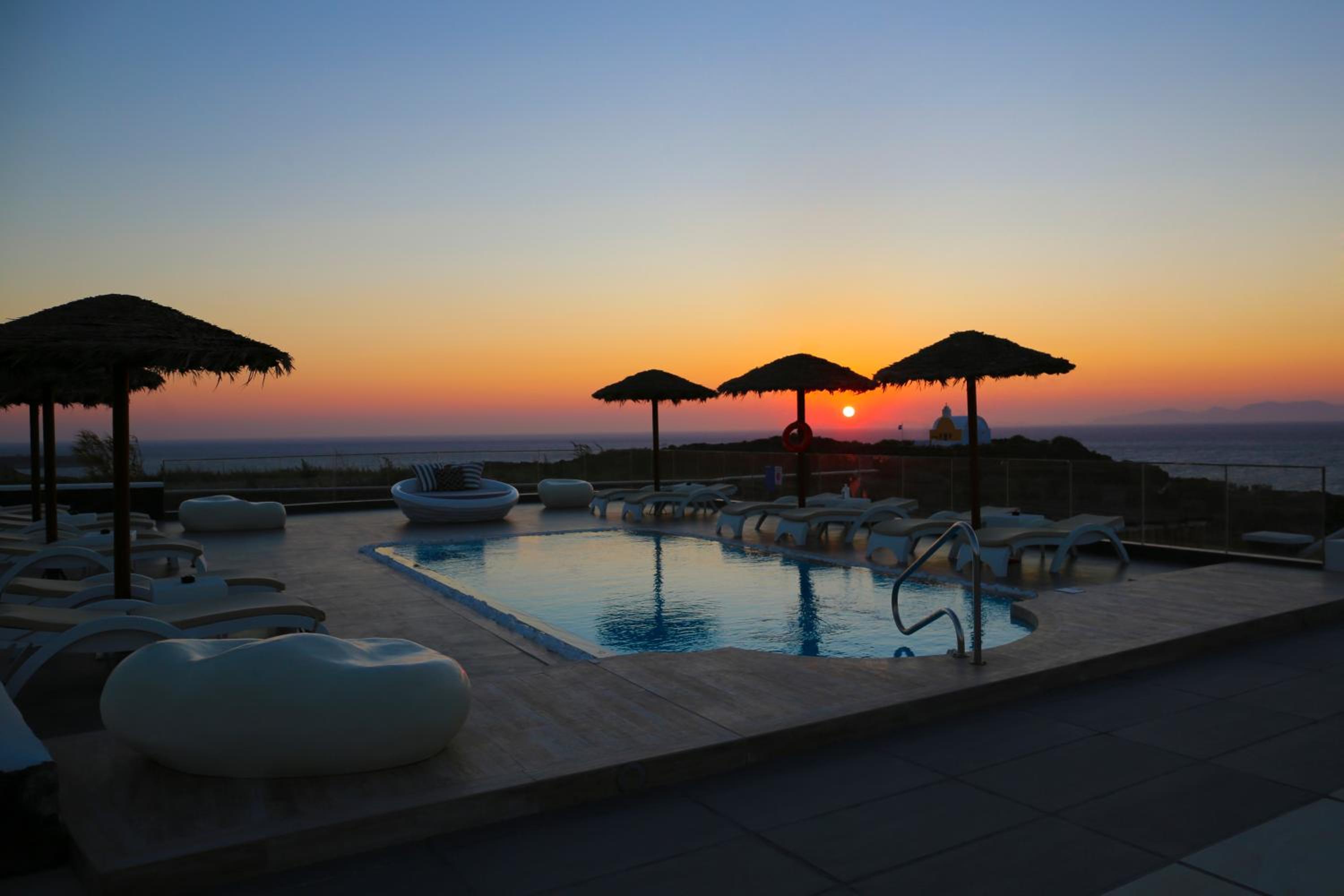 Oia Sunset Villas