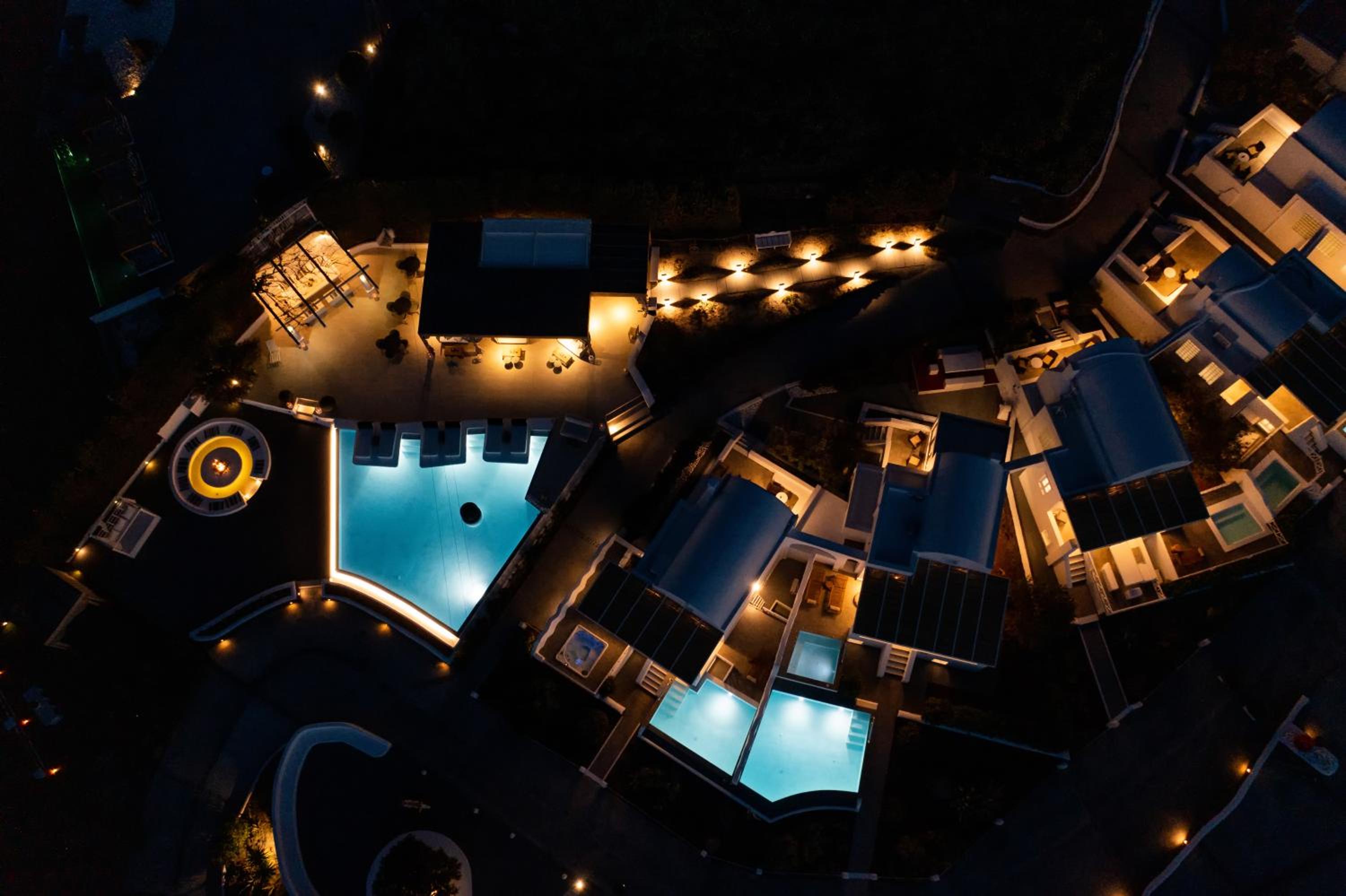 Oia Sunset Villas