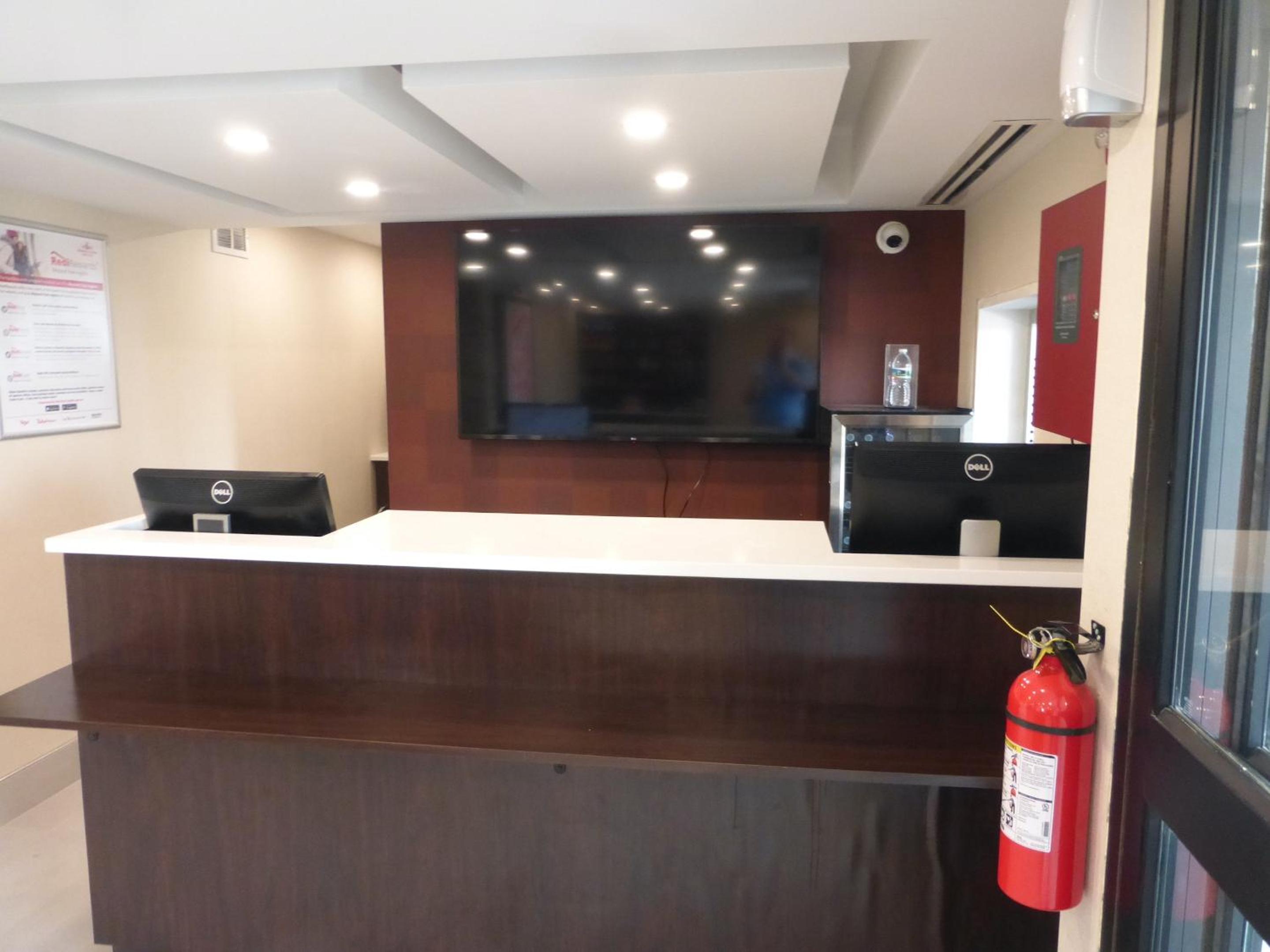 Red Roof Inn Bourbonnais - Property Image 19