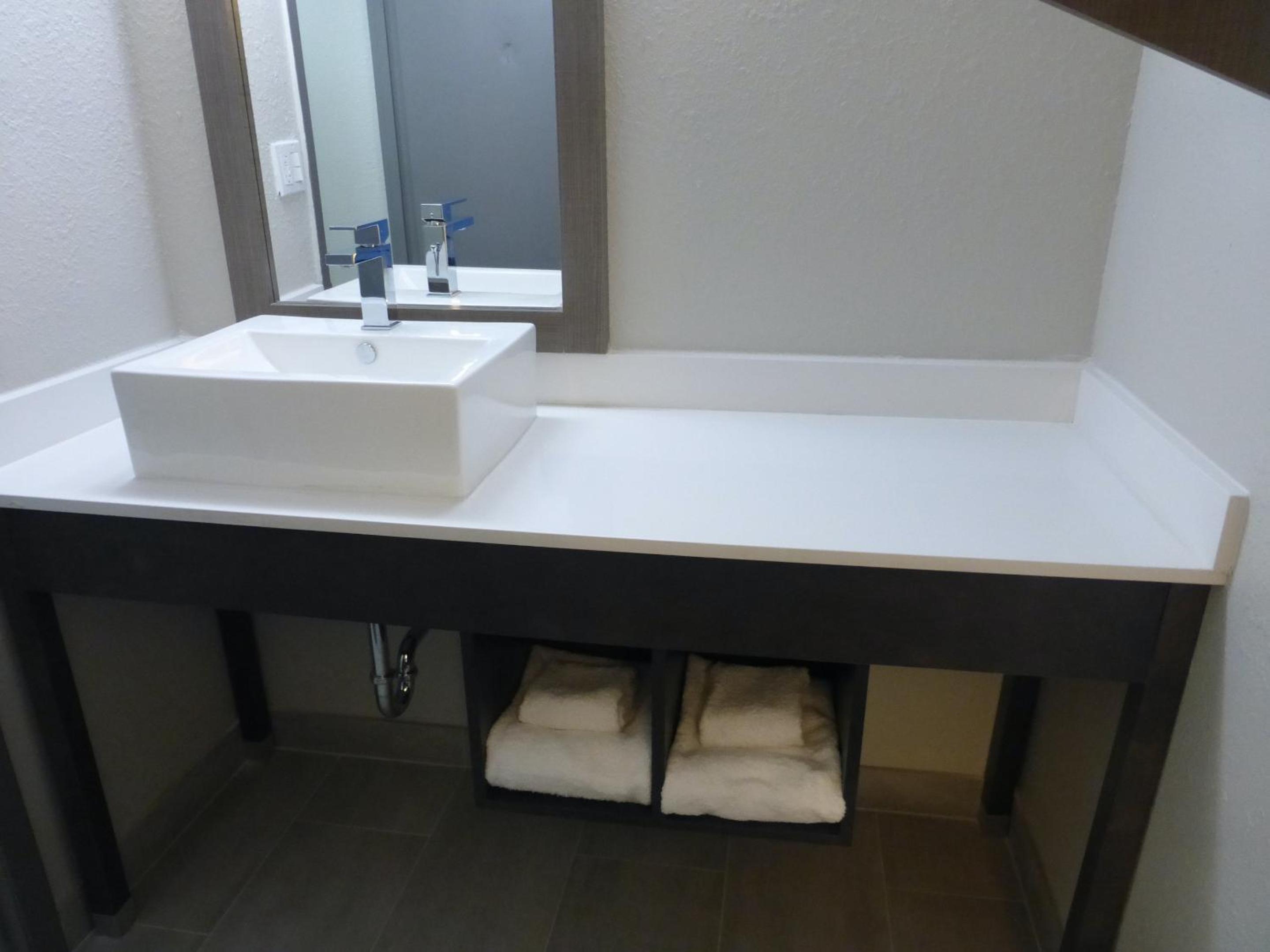 Red Roof Inn Bourbonnais - Property Image 7