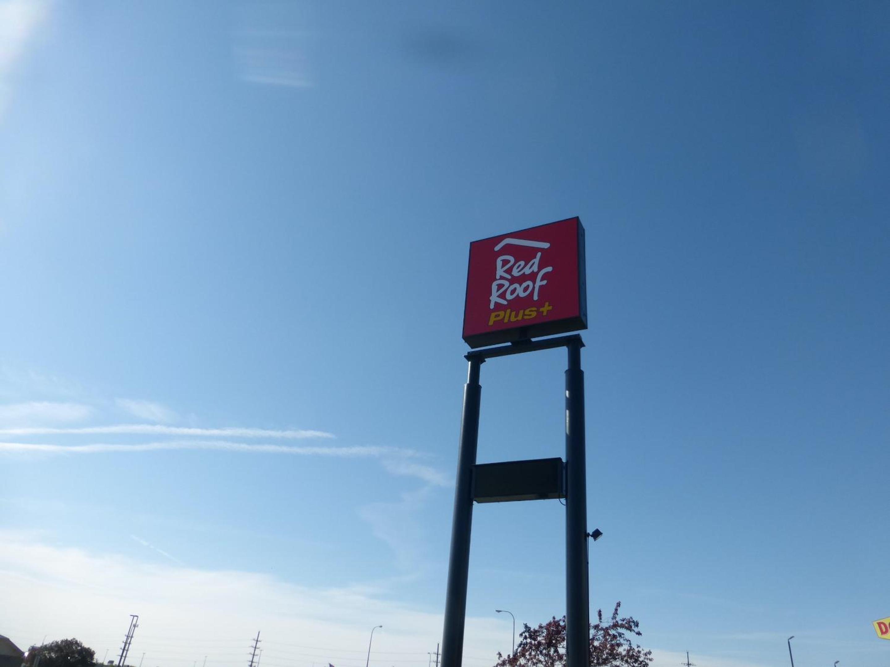 Red Roof Inn Bourbonnais - Property Image 21