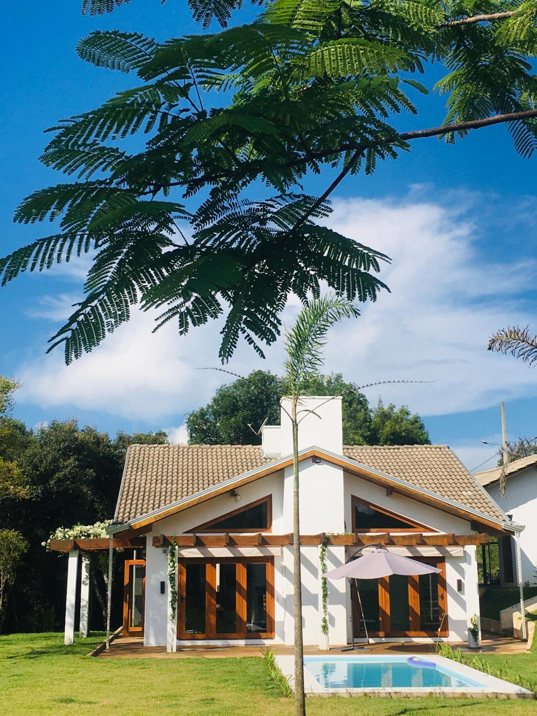 Casa de campo com piscina