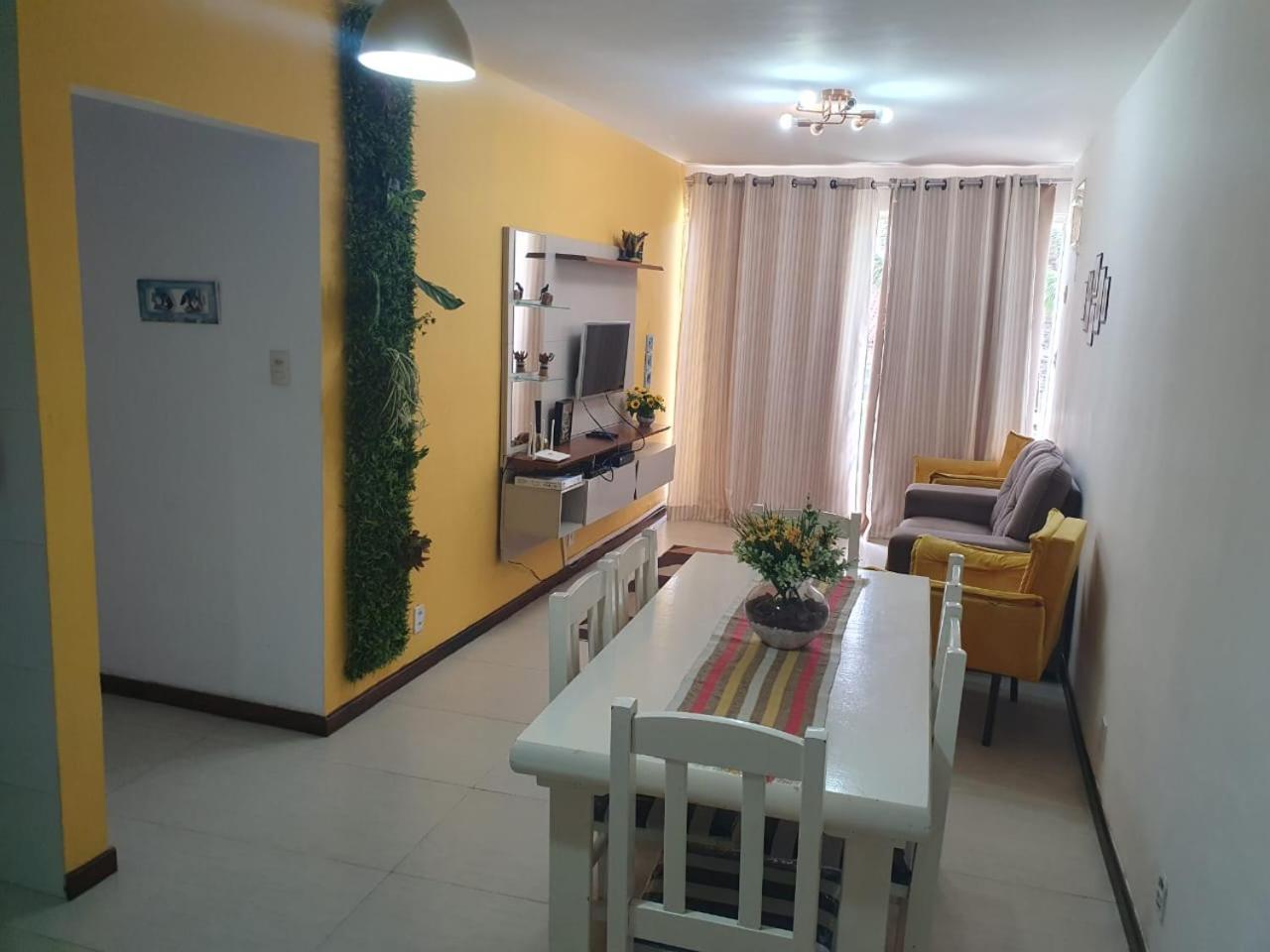 Apartamento com suite em Garatucaia.