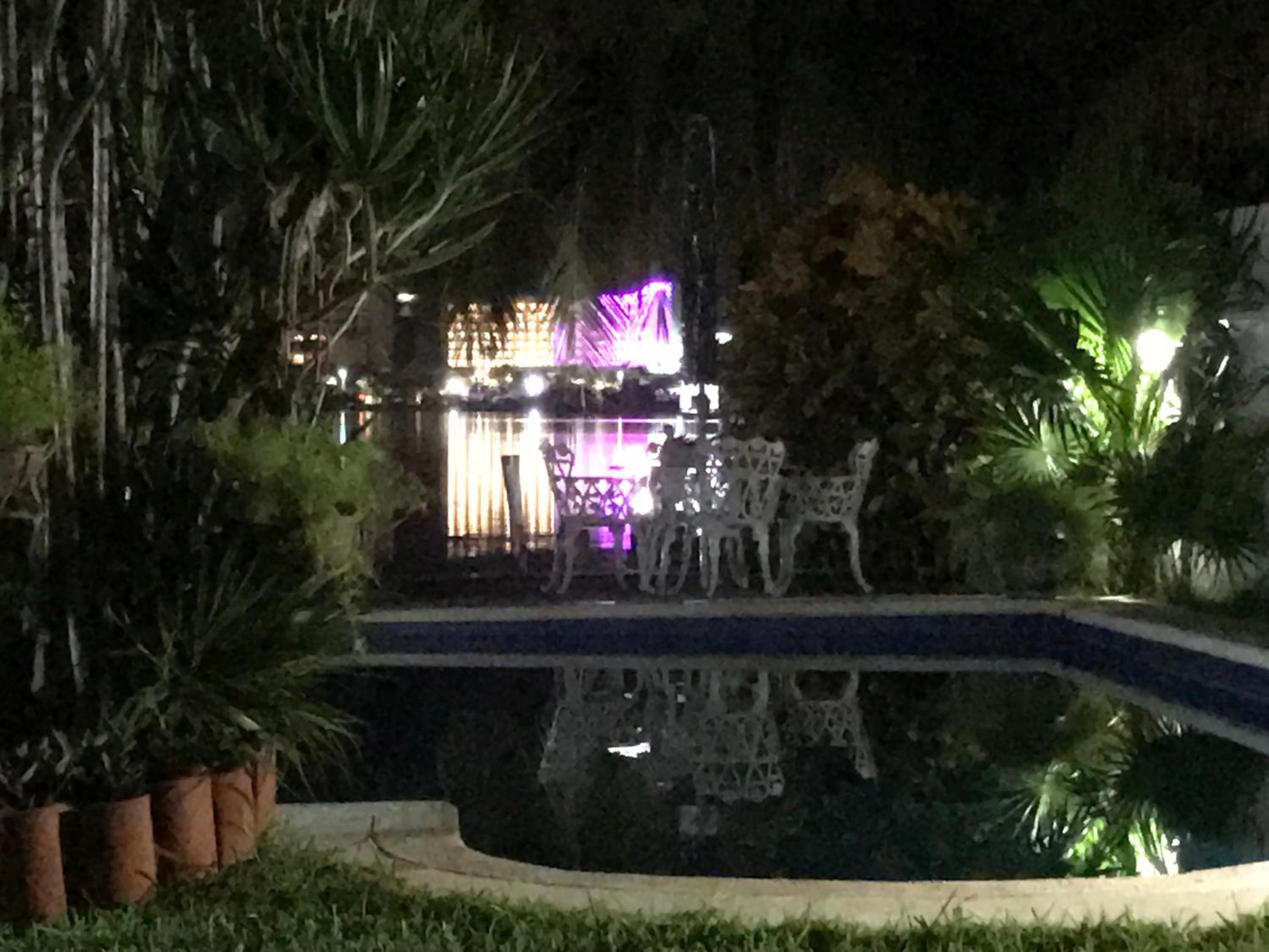 Magnifica Villa Palmeras luxurious 4 Br 6 Bds 4 Ba private pool lagoon front super fast Wifi
