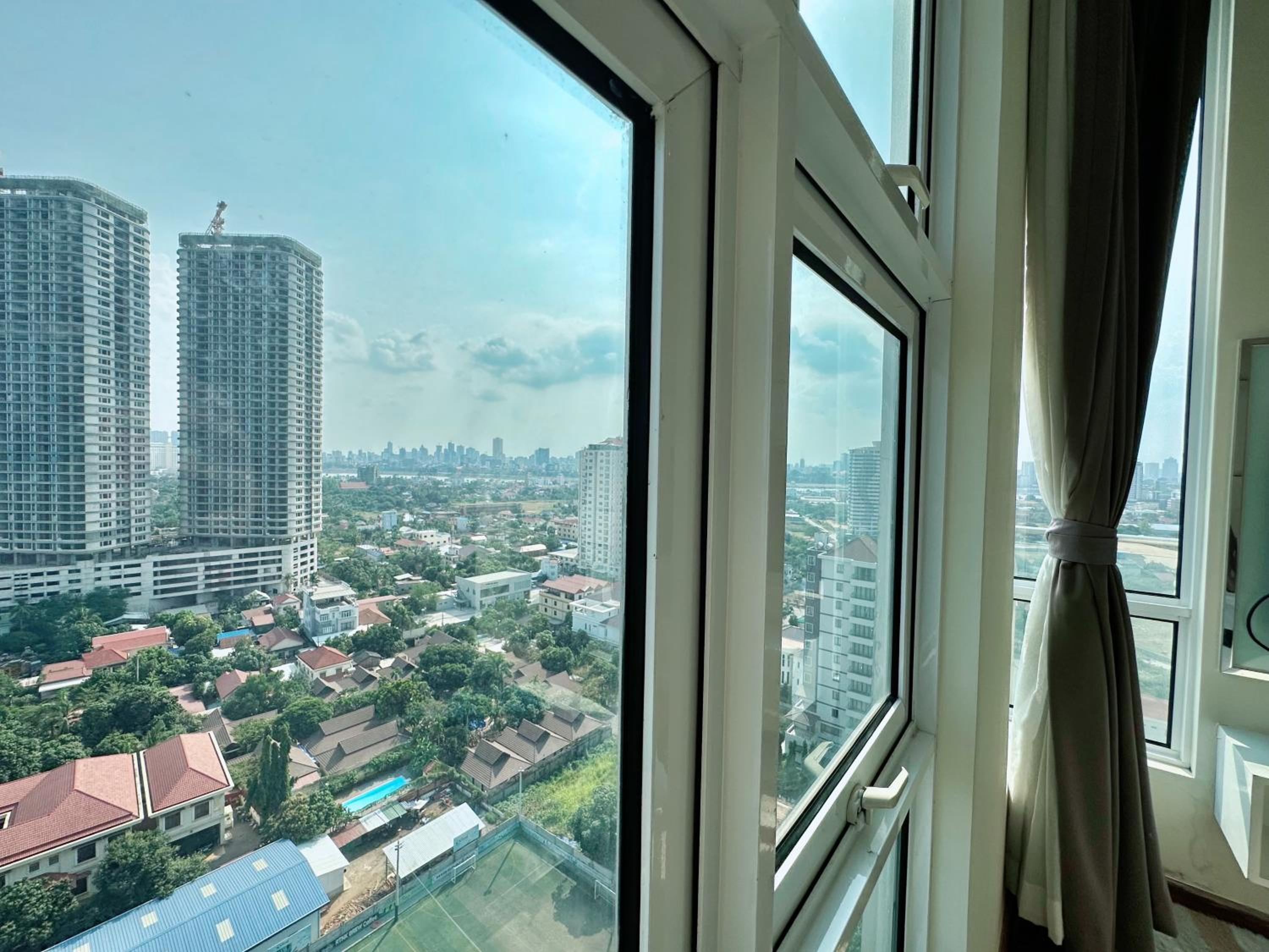 Infinity 28 Hotel and Residence